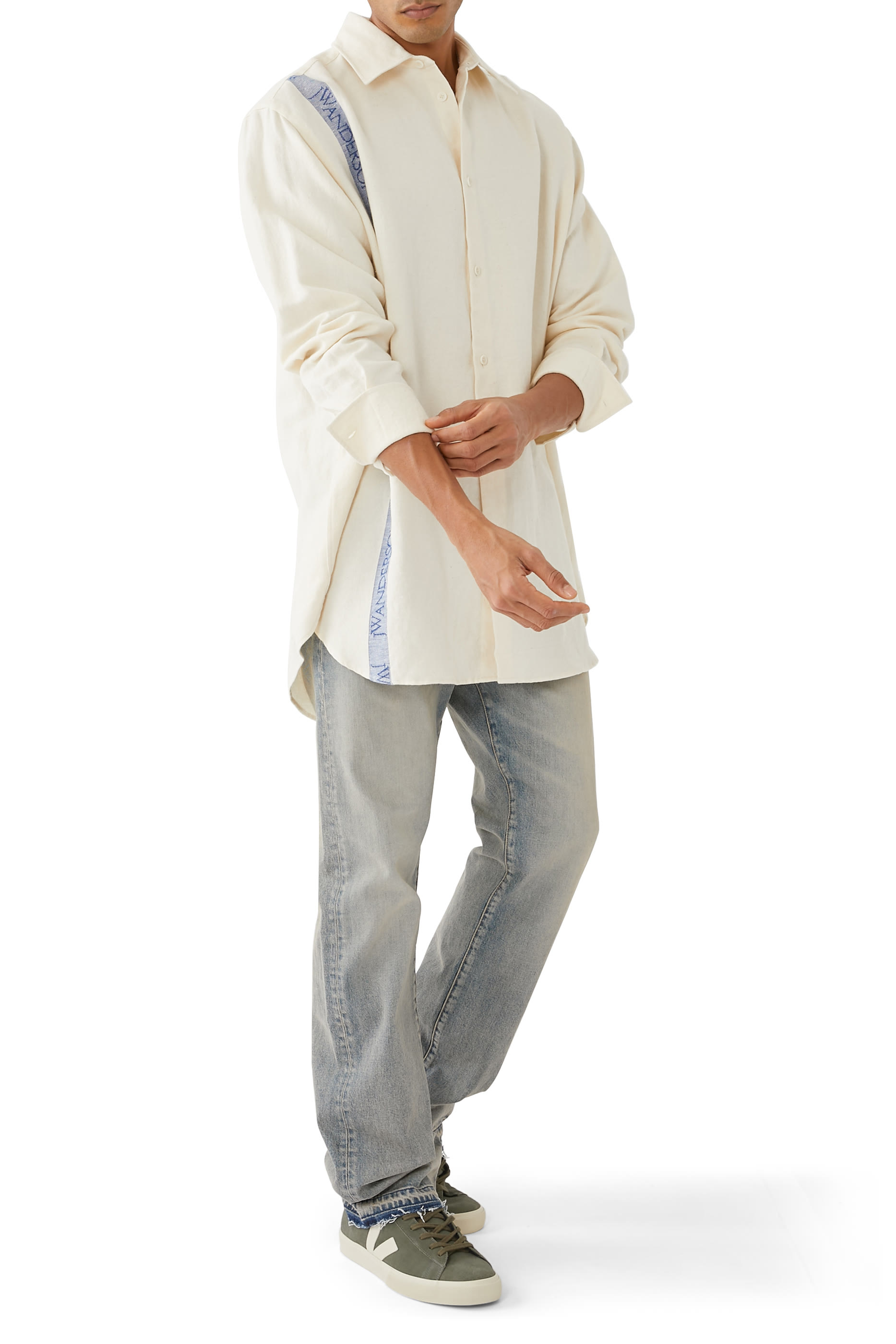 قميص تي تاول