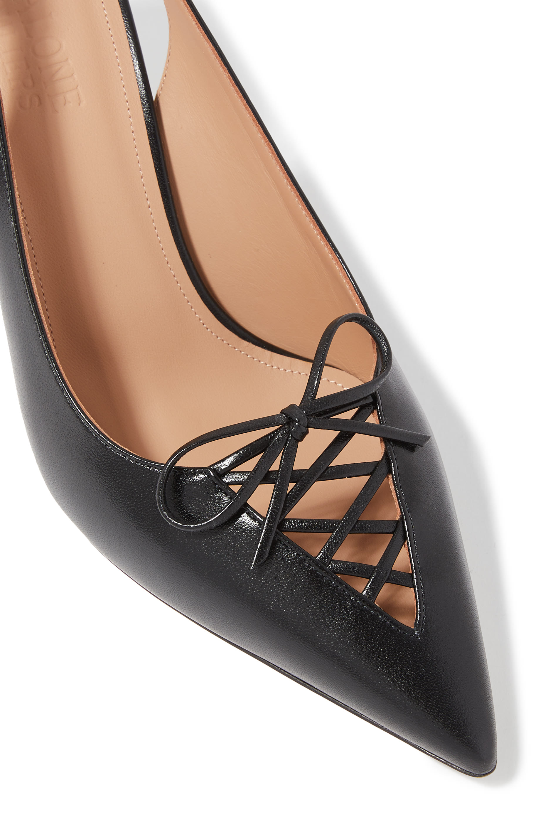 حذاء ترودي كلاسيك 70