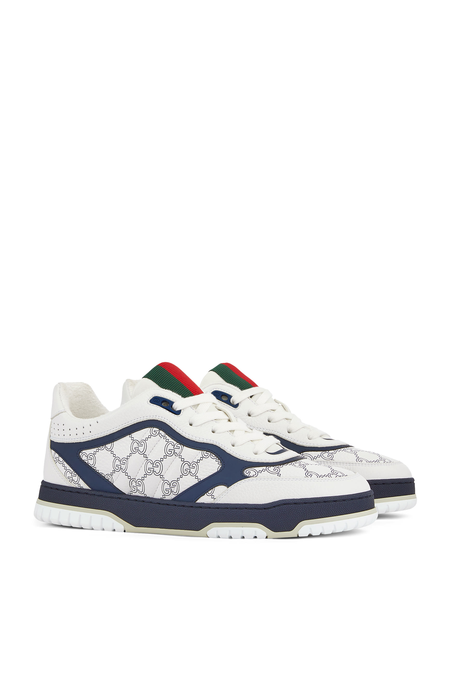 سنيكرز ري-ويب بشعار الماركة