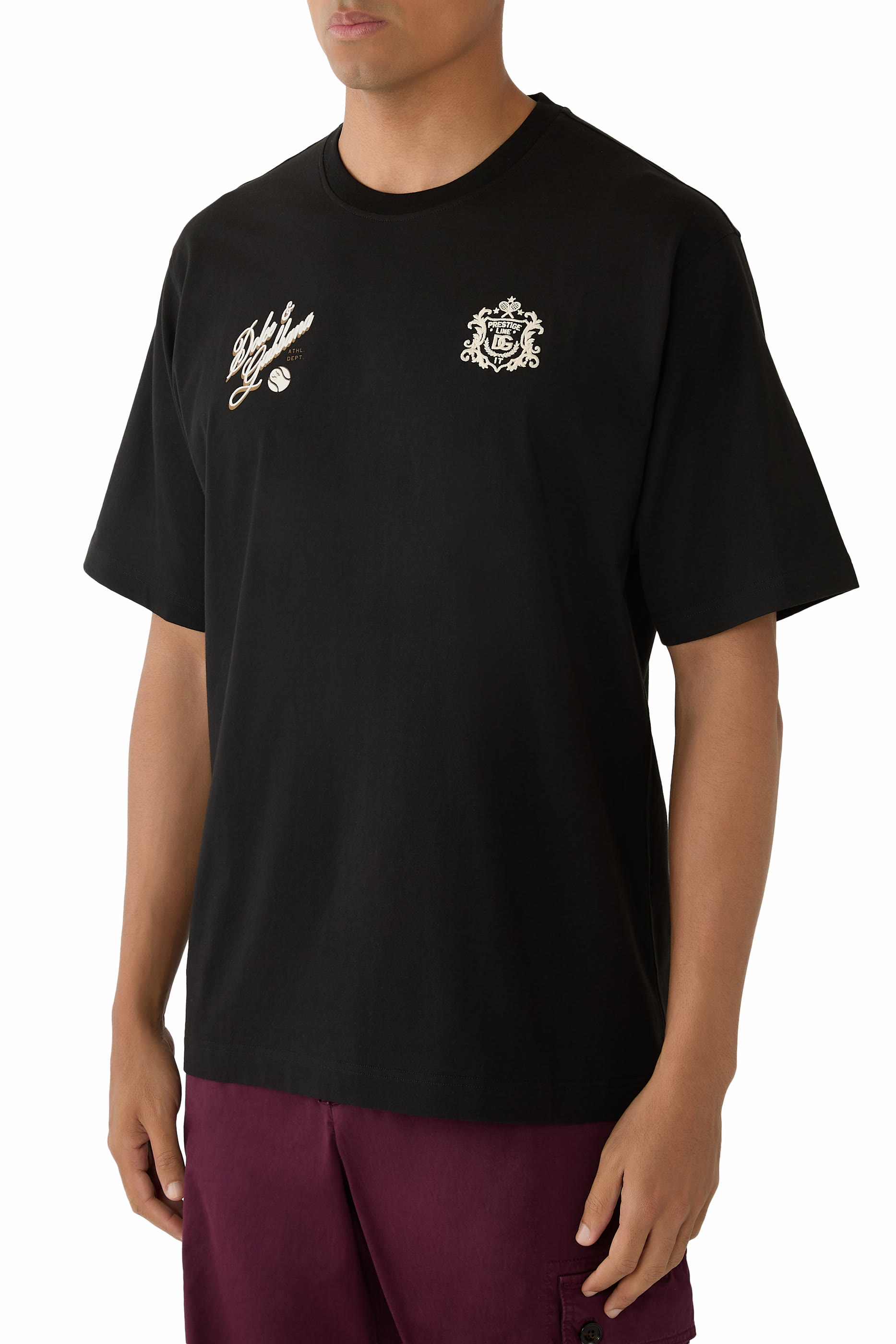 تيشيرت بشعار الماركة