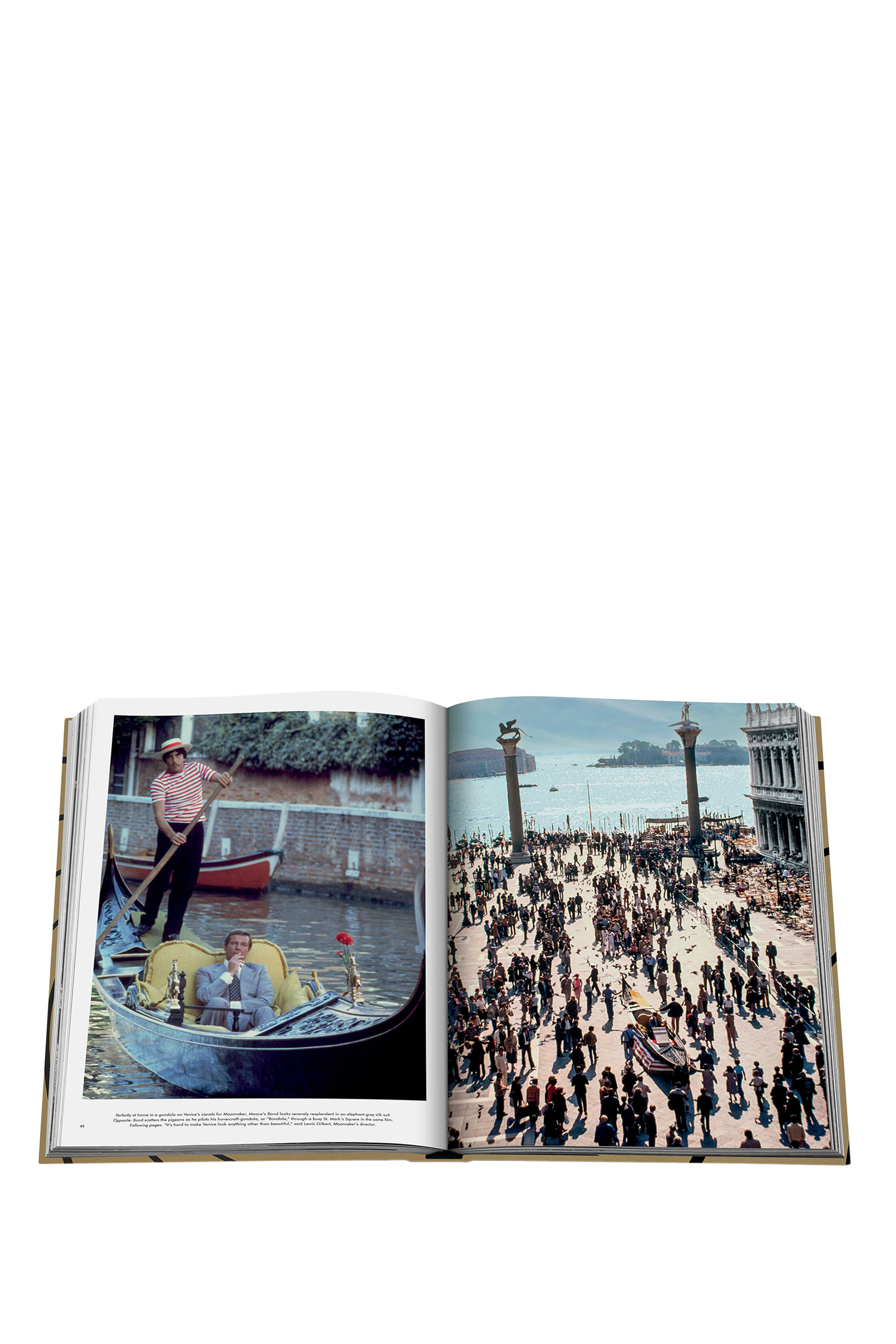 كتاب وجهات جيمس بوند