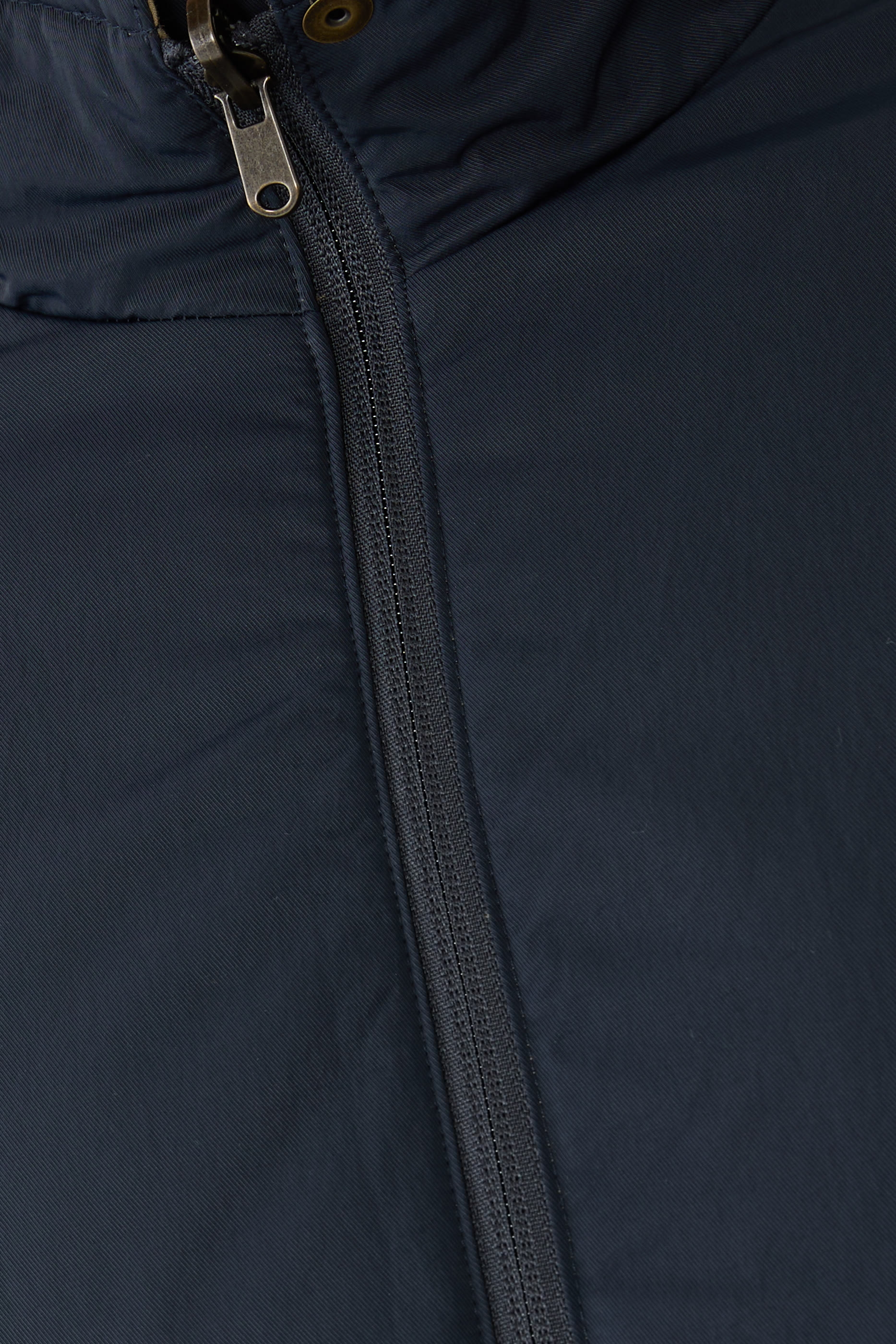 جاكيت بوجهين وسحاب