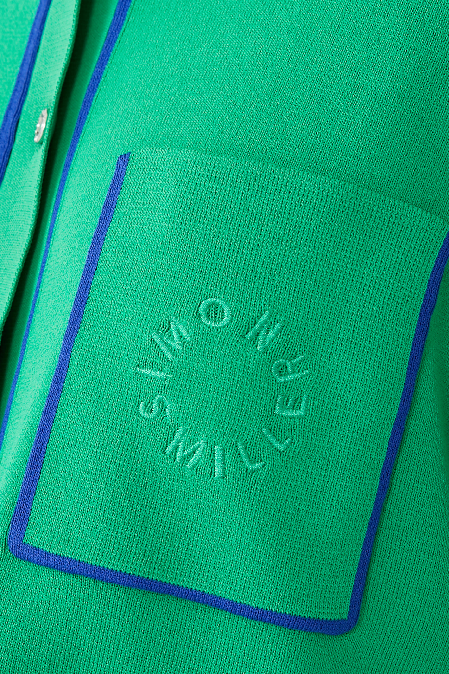 جاكيت نيتس باي بلاز