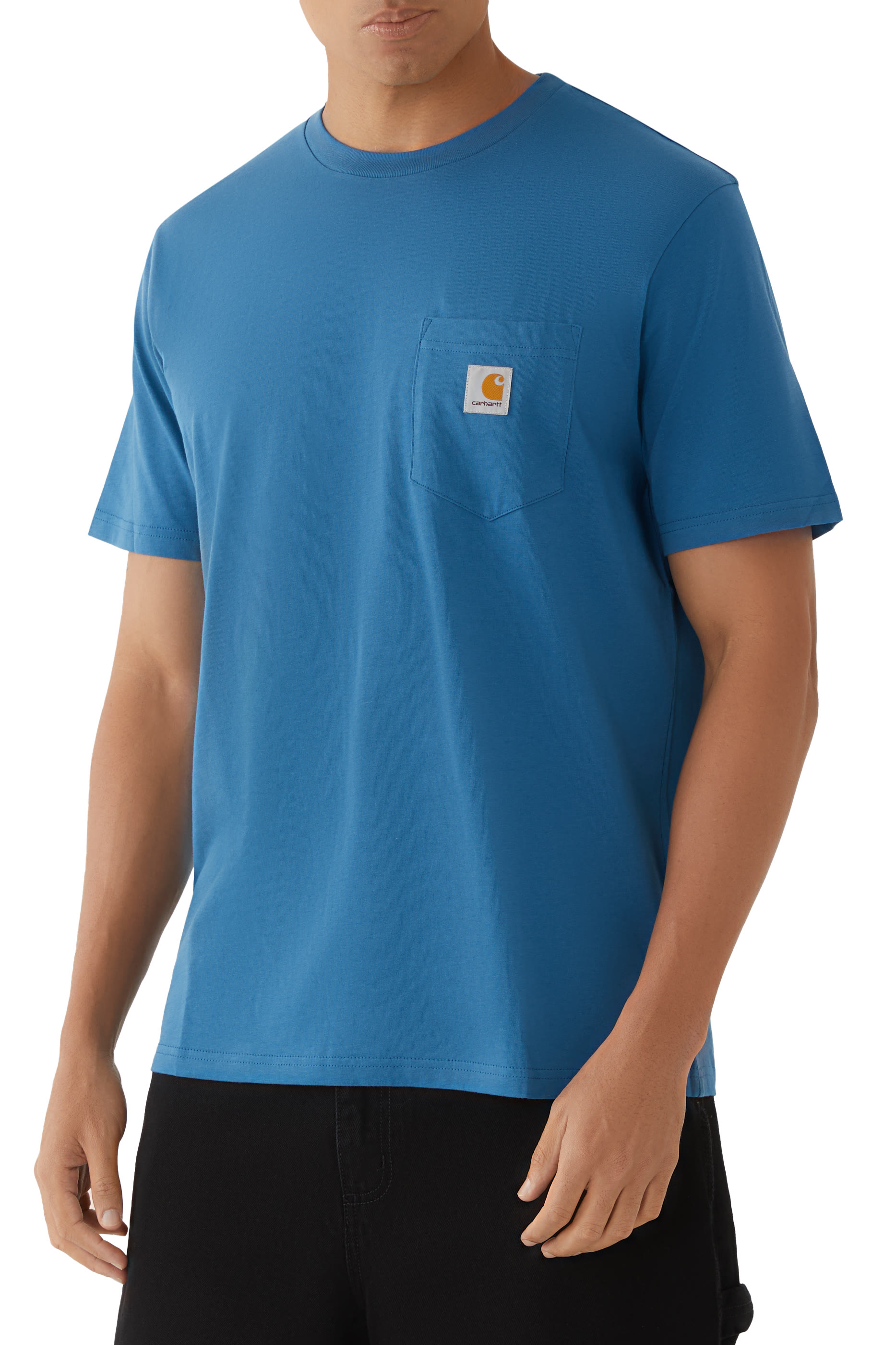 تيشيرت بجيب وأكمام قصيرة