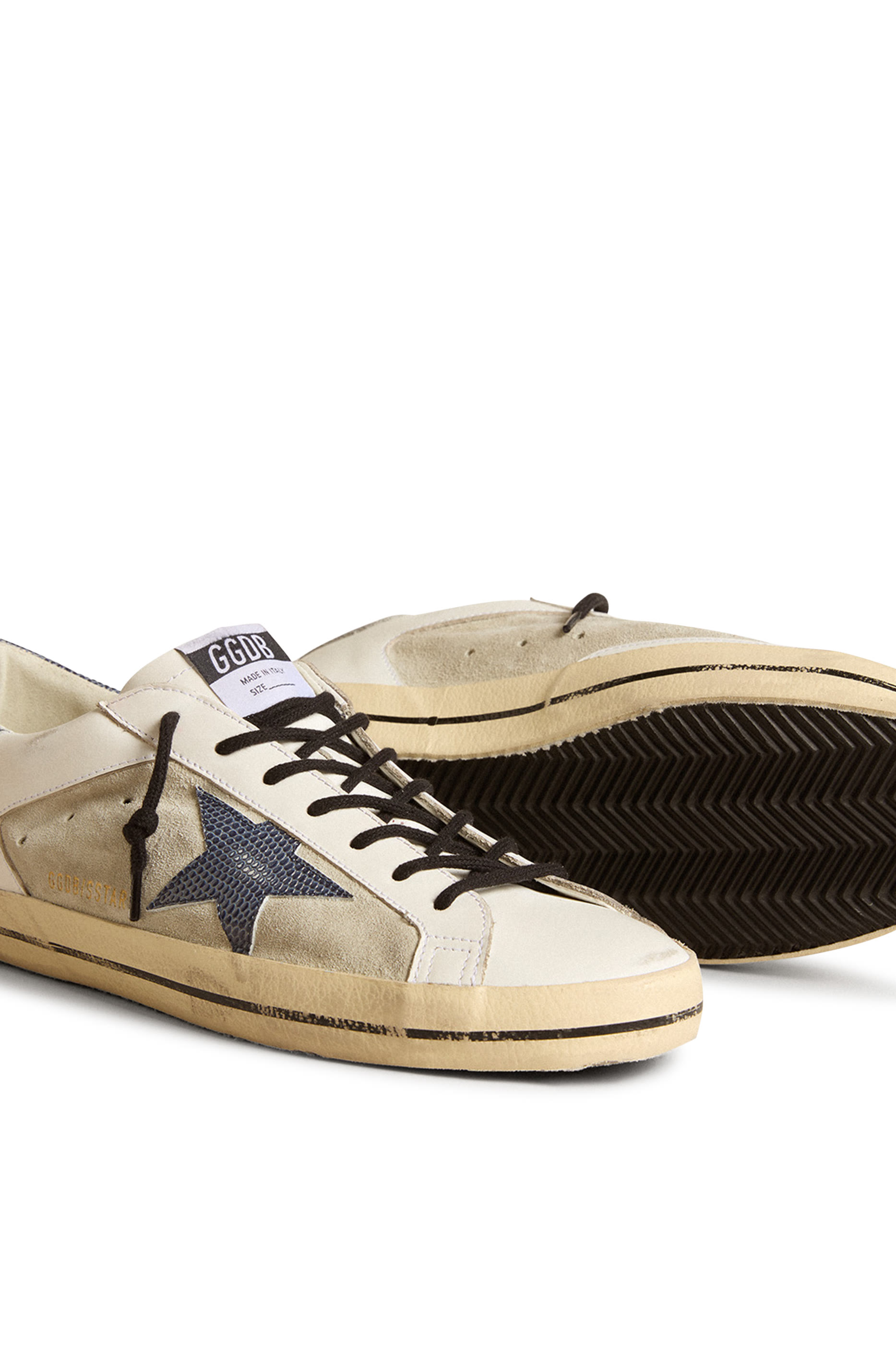 سنيكرز سوبر ستار