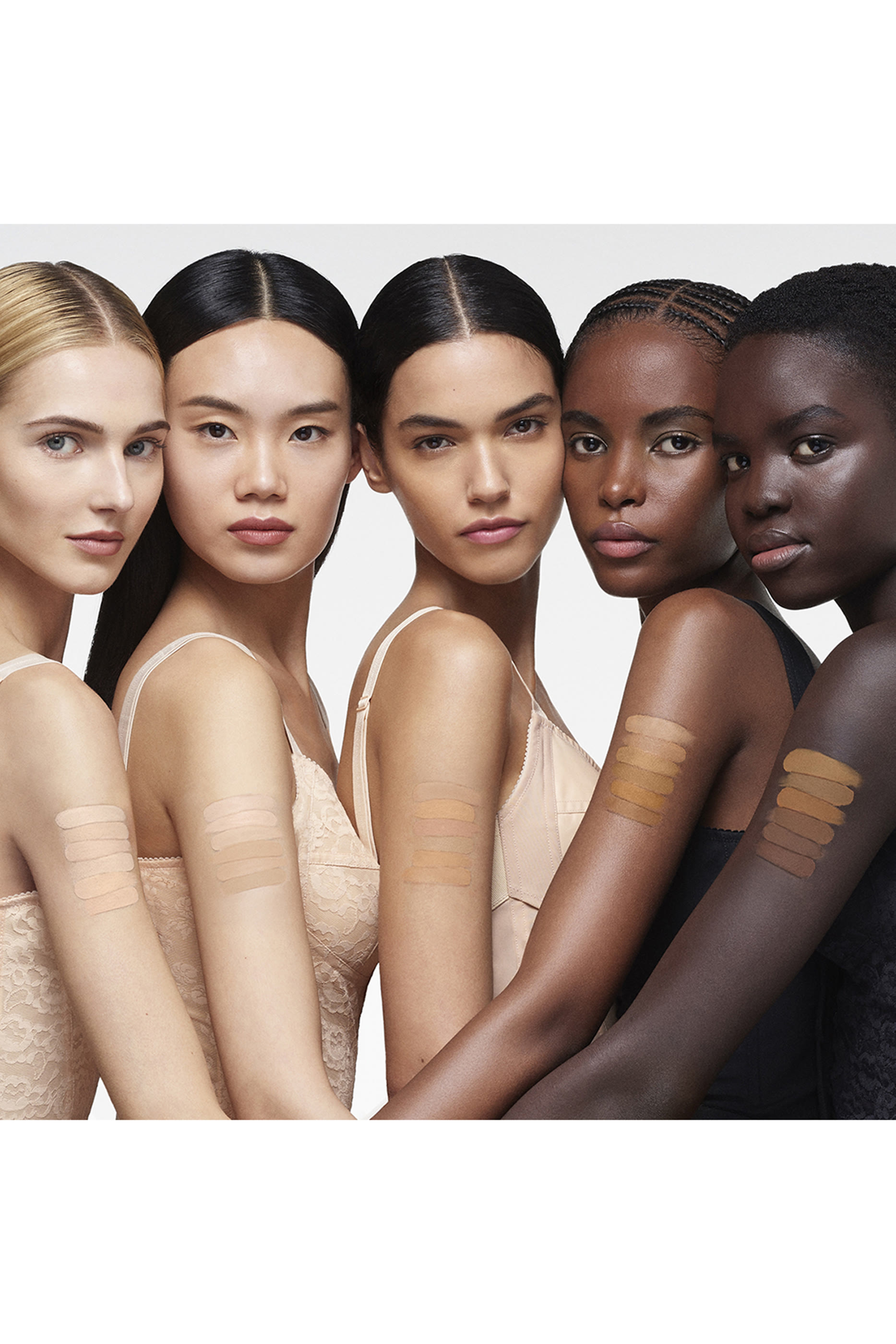 خافي عيوب إيفرلاست