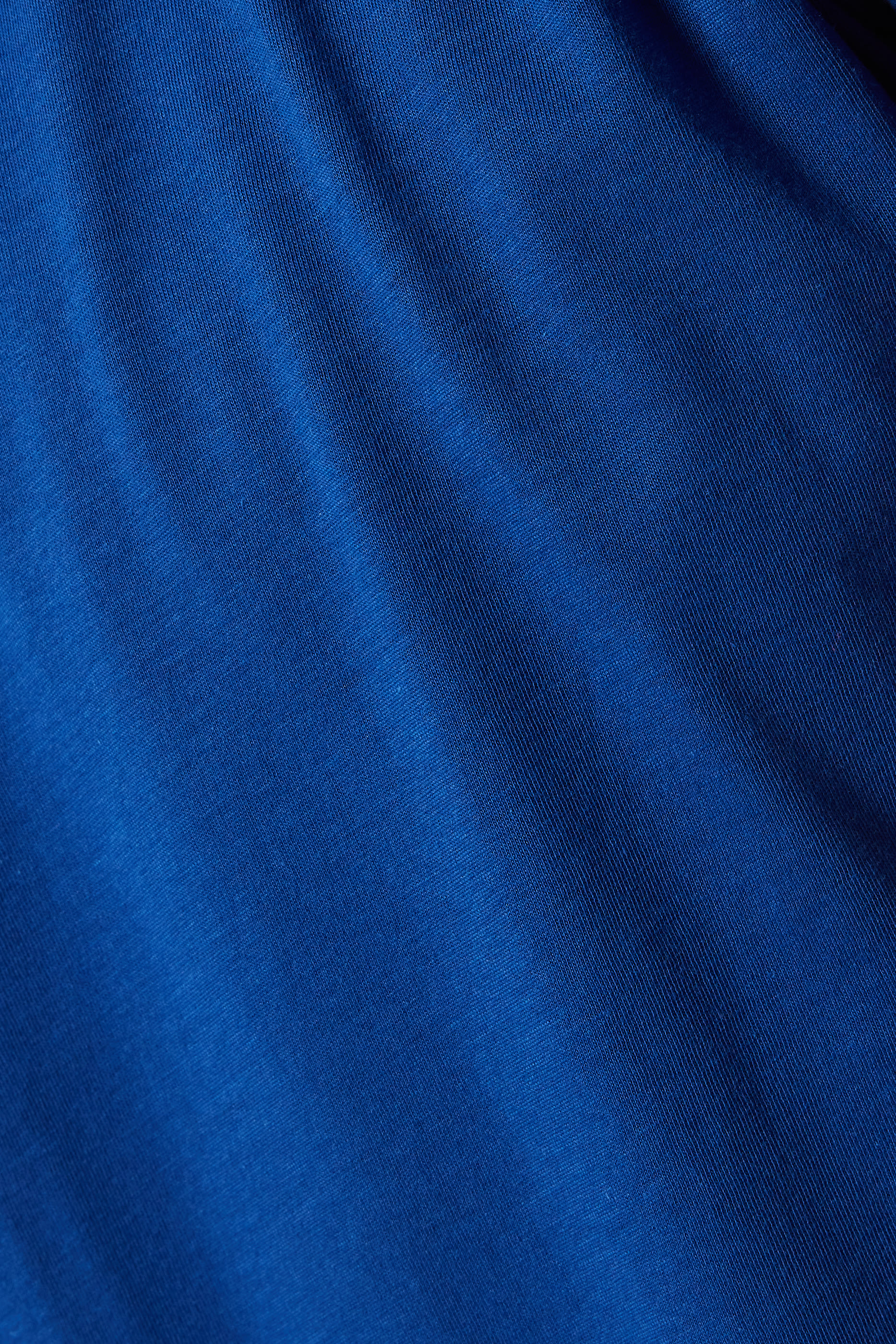 تي شيرت قطن بيما بفتحة رقبة V