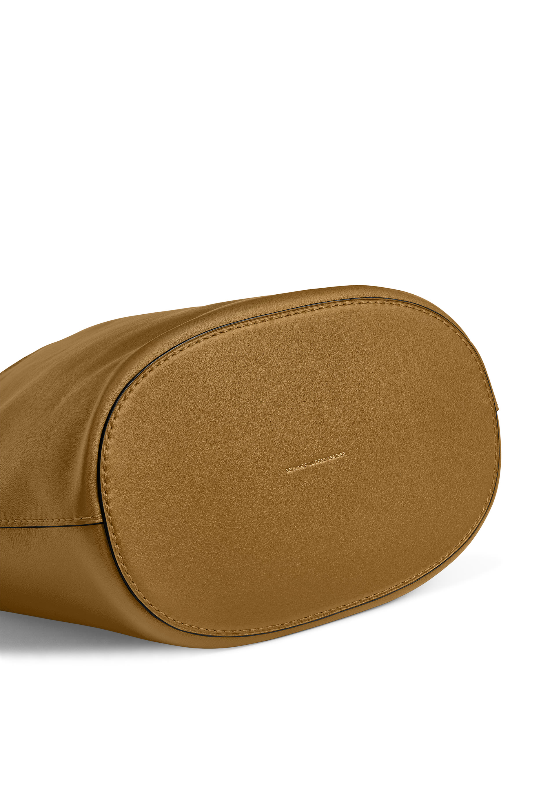 حقيبة باكيت بليكر