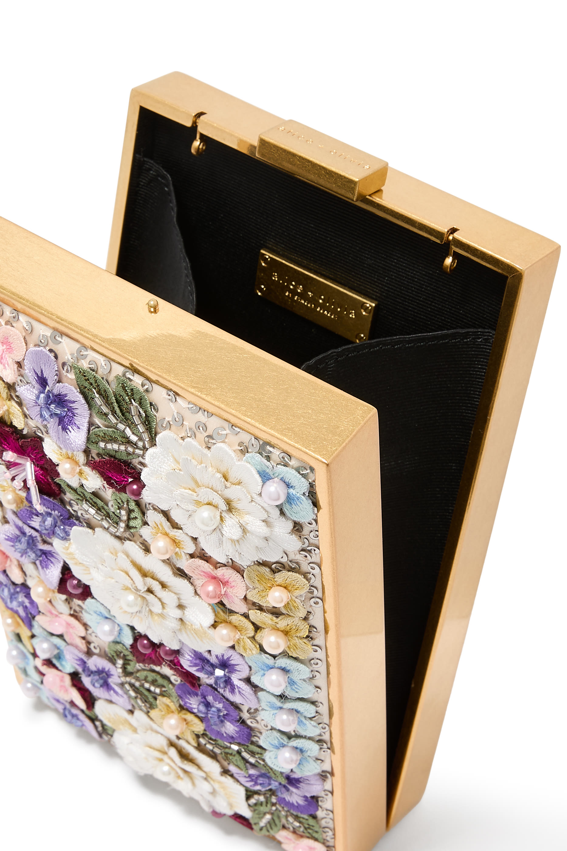 كلاتش كايلا بنقشة