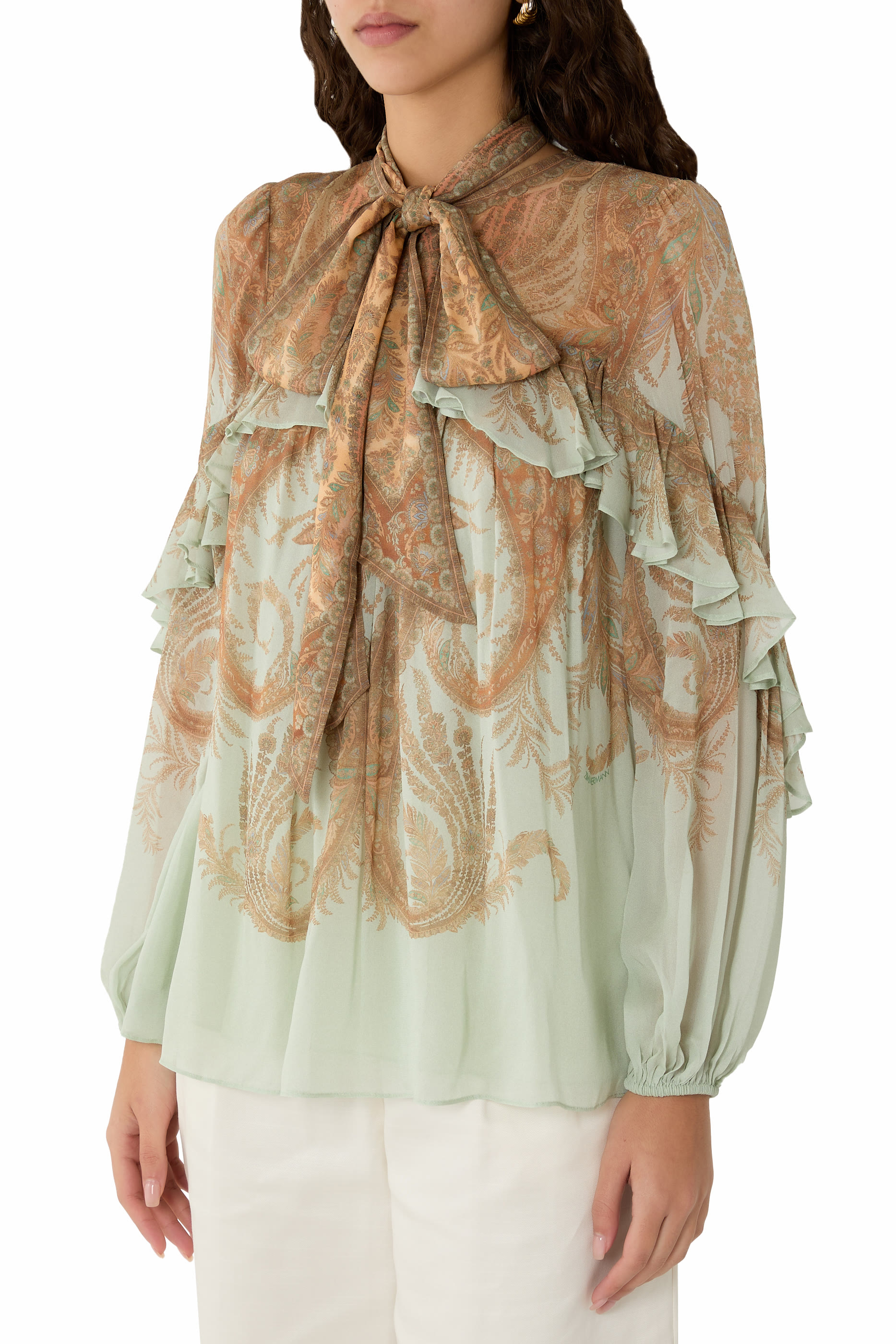 بلوزة ميمينتو بقصة واسعة 