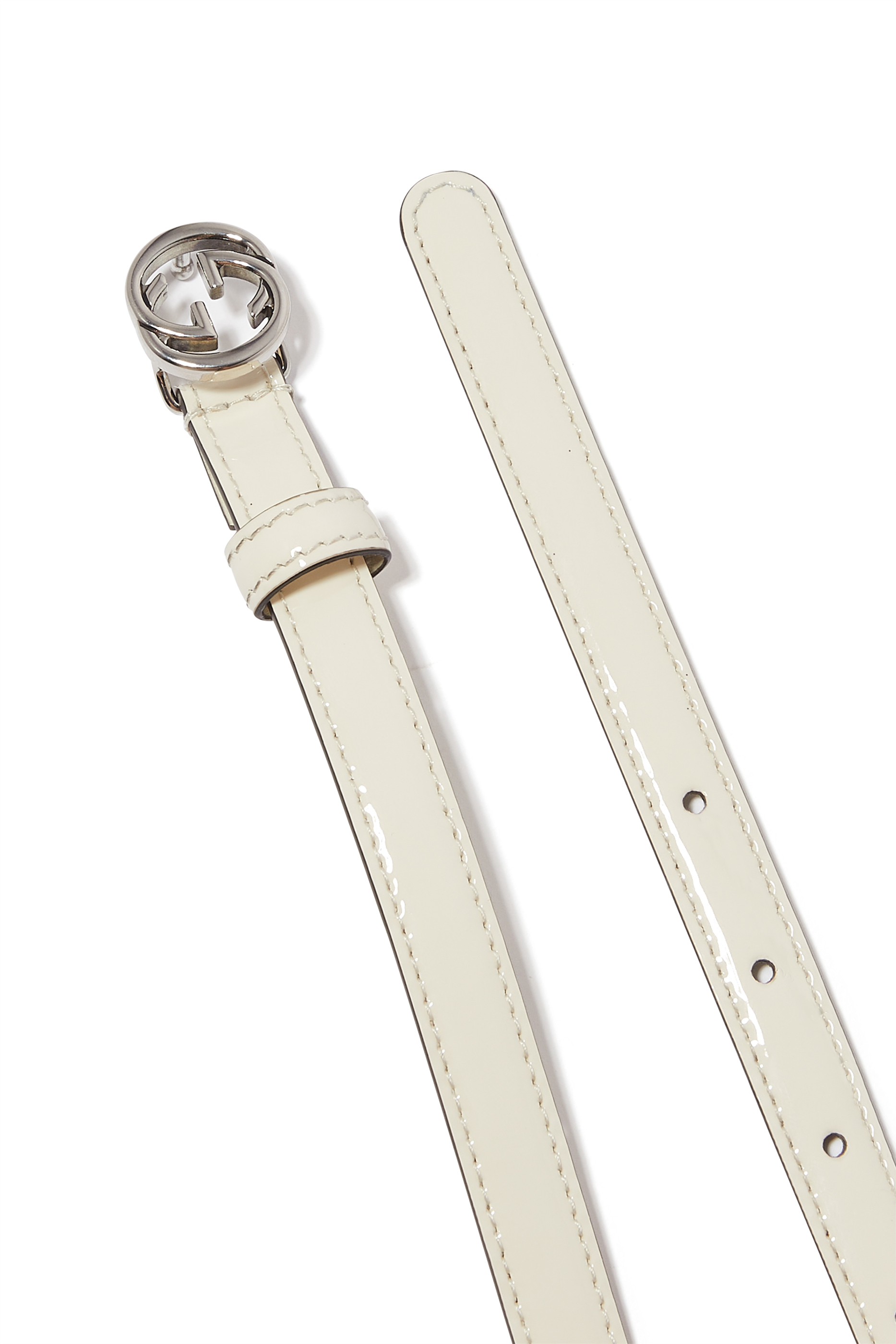 حزام بمشبك حرفي شعار الماركة بتصميم متداخل