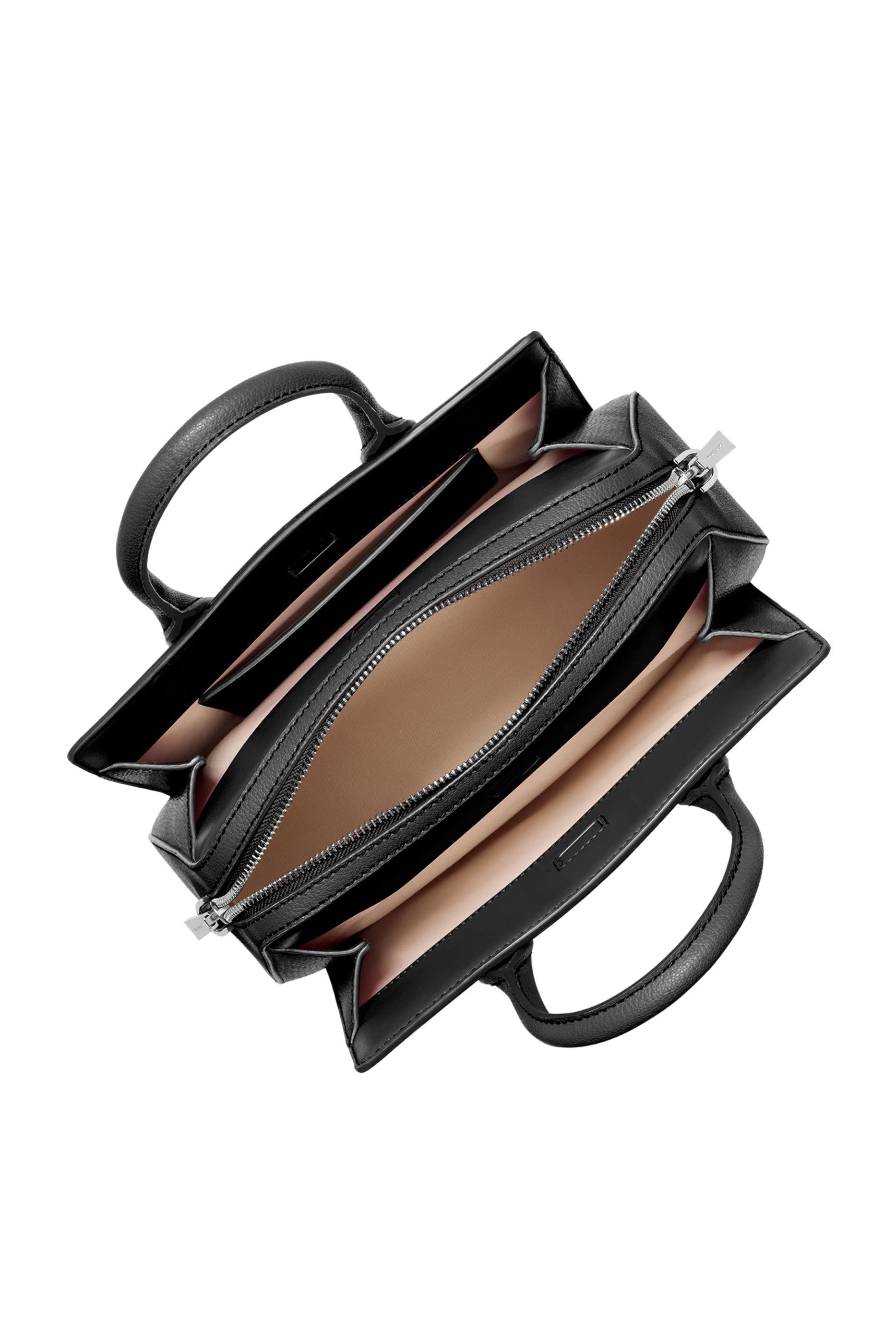 حقيبة ساتشيل ليلى صغيرة مزينة بحلي جلد