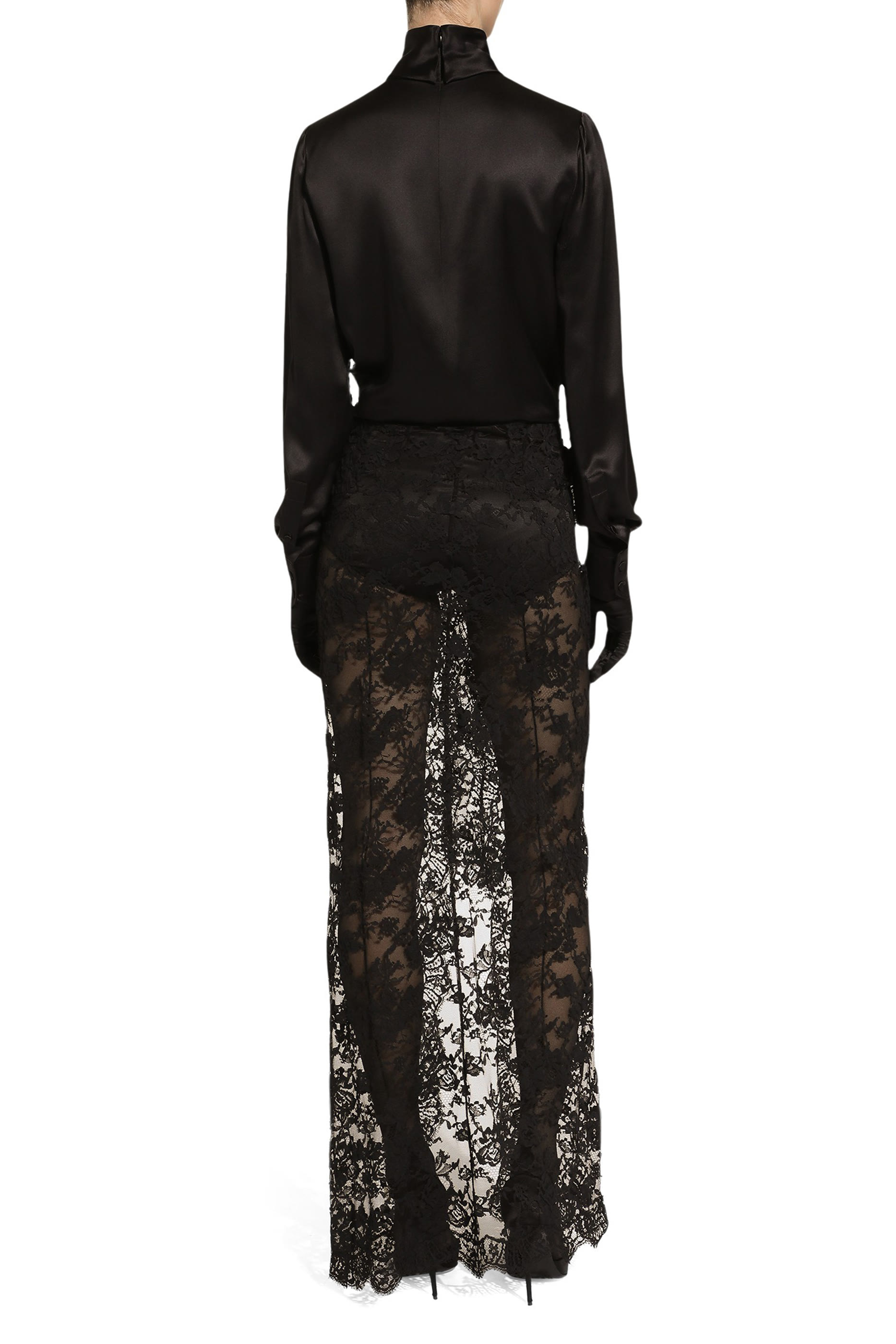 بلوزة حرير ساتان