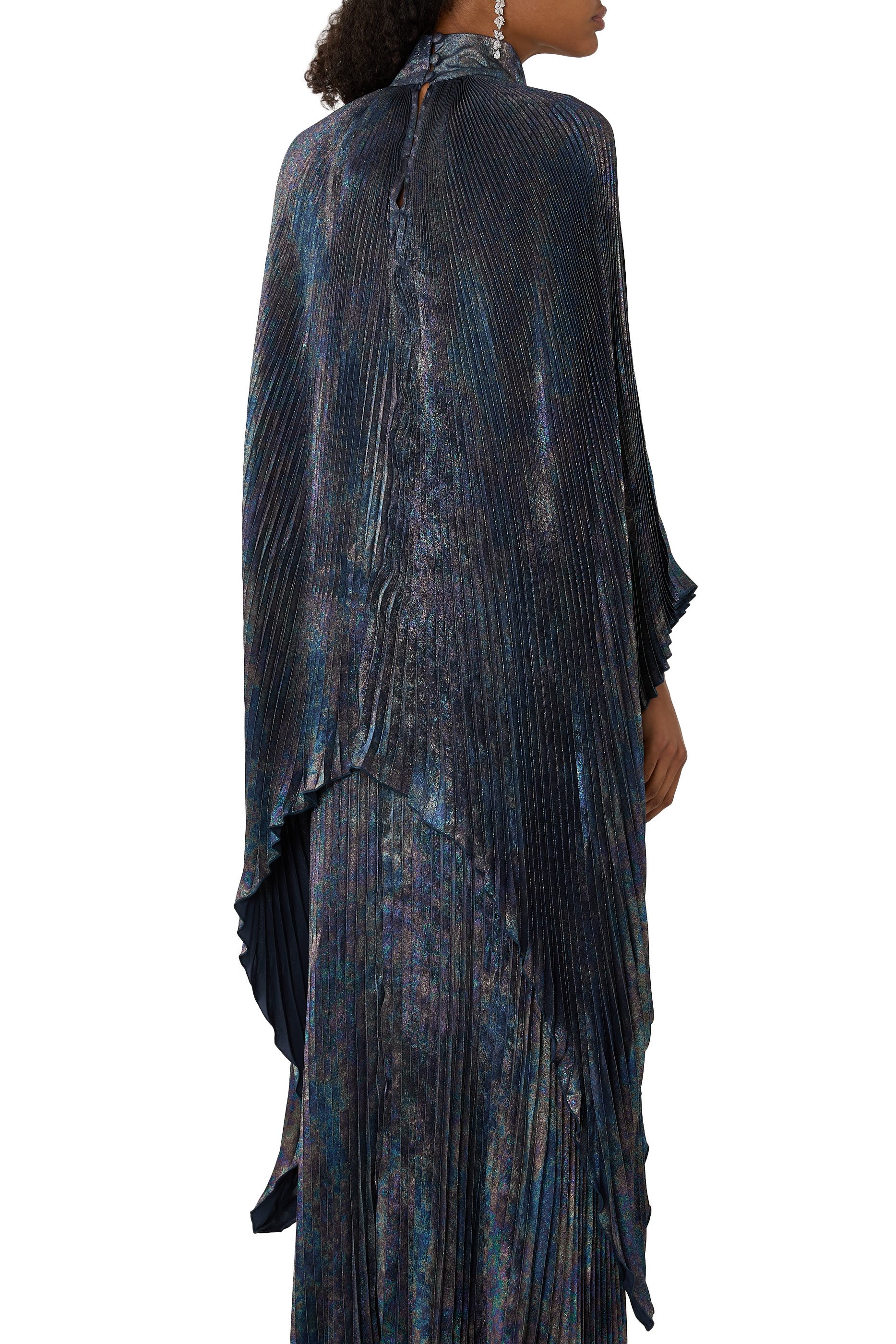 بلوزة إمبريس بياقة V