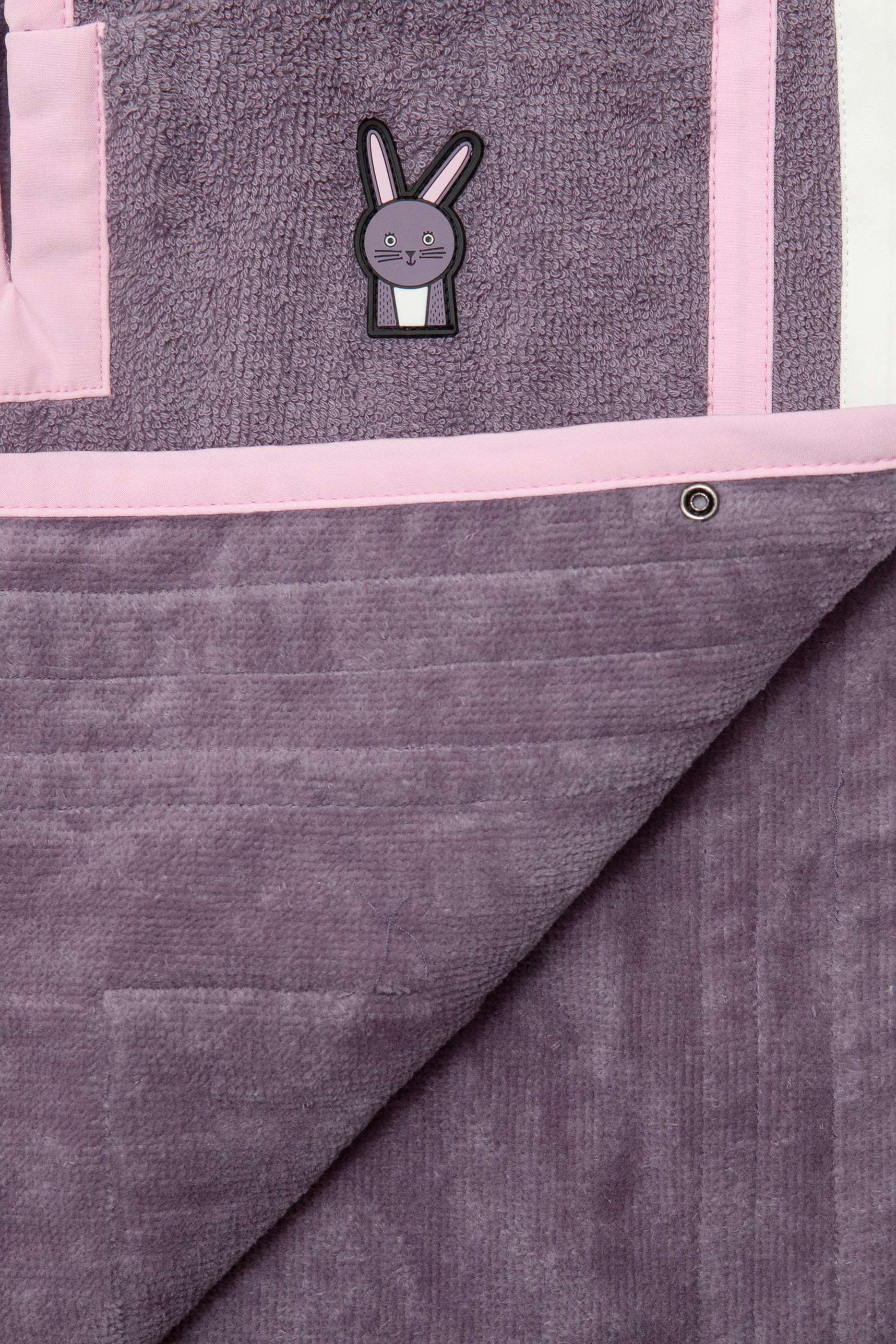 بونشو بتصميم الأرنب هوب