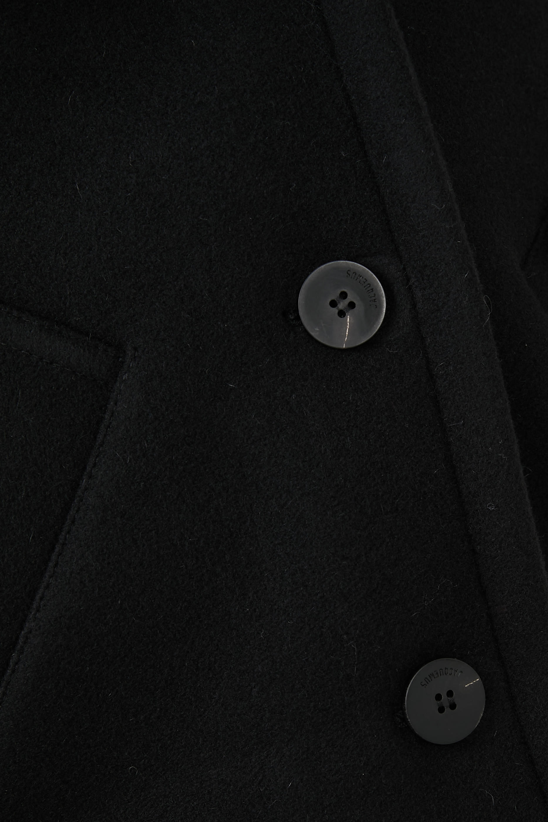 جاكيت لو كابان كاروسو