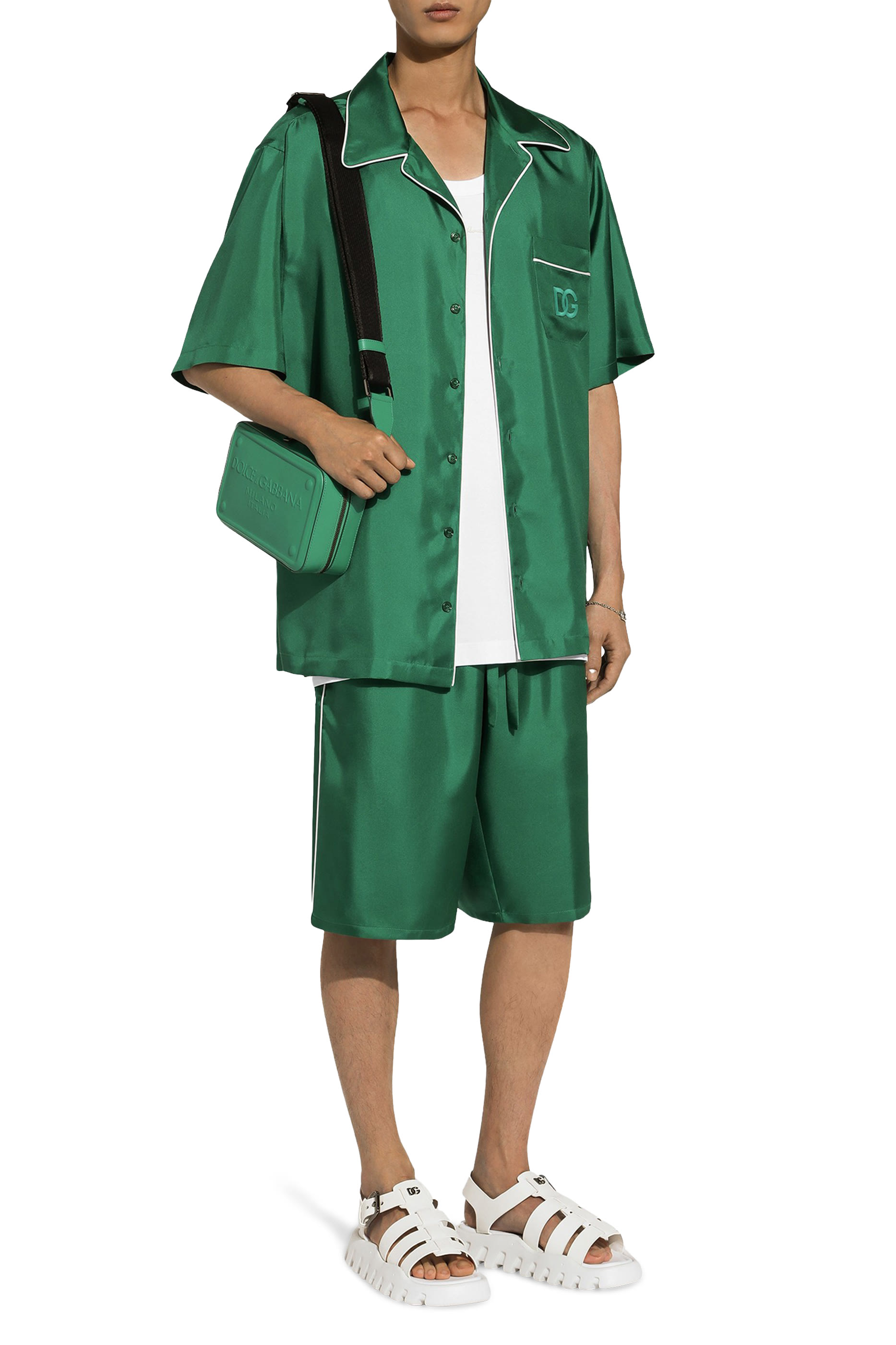 قميص مطرز بحرفي شعار الماركة حرير تويل