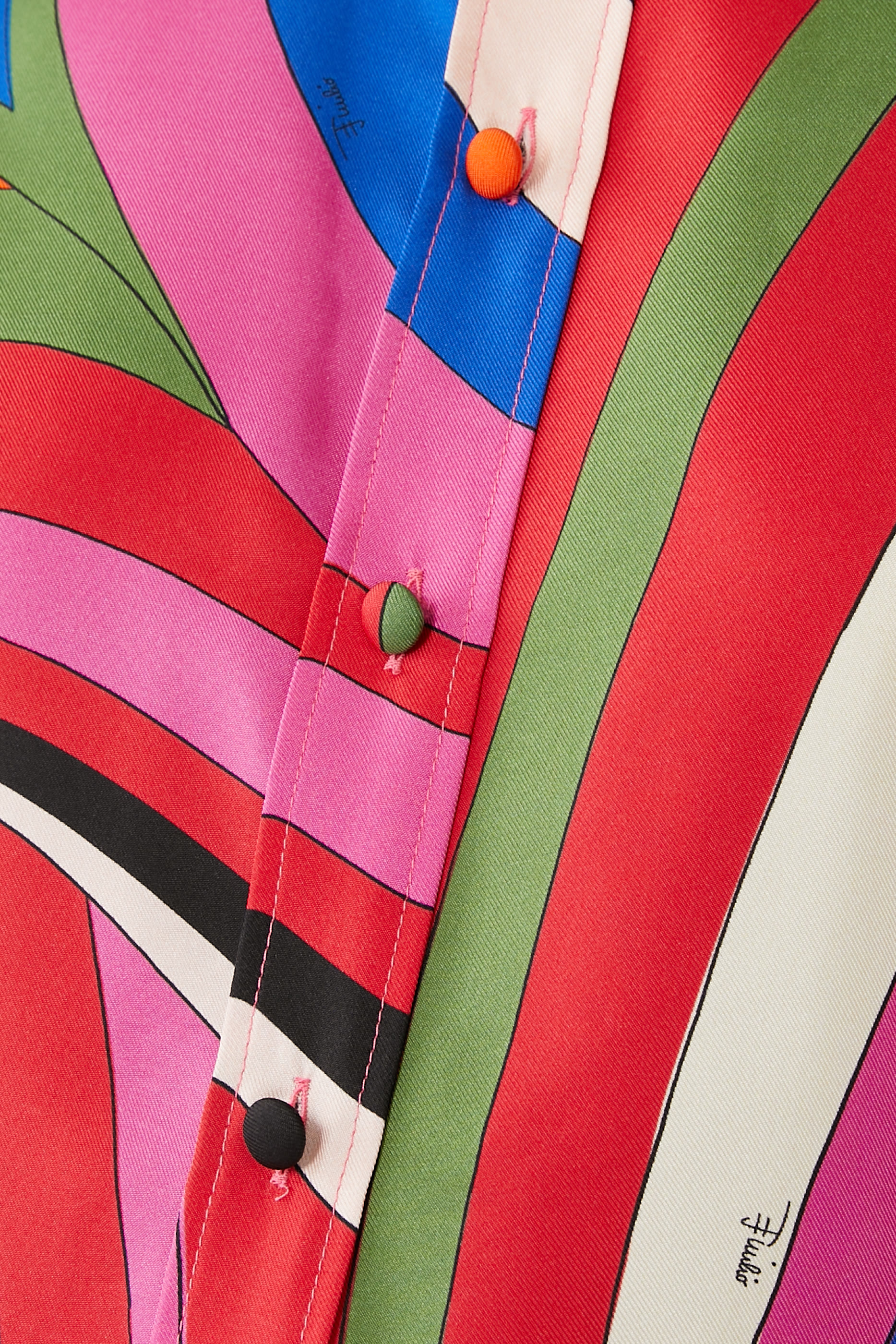 قميص بنقشة أبرايد حرير تويل