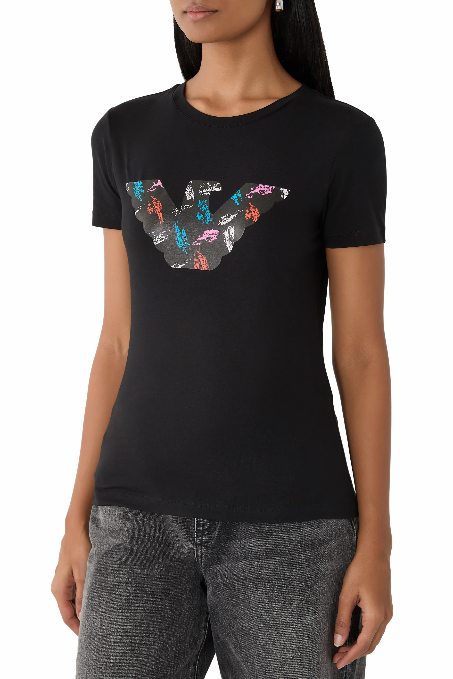 تيشيرت ايه اس في بقصة ضيقة وشعار الماركة بحجم كبير جبرسيه مطاطي