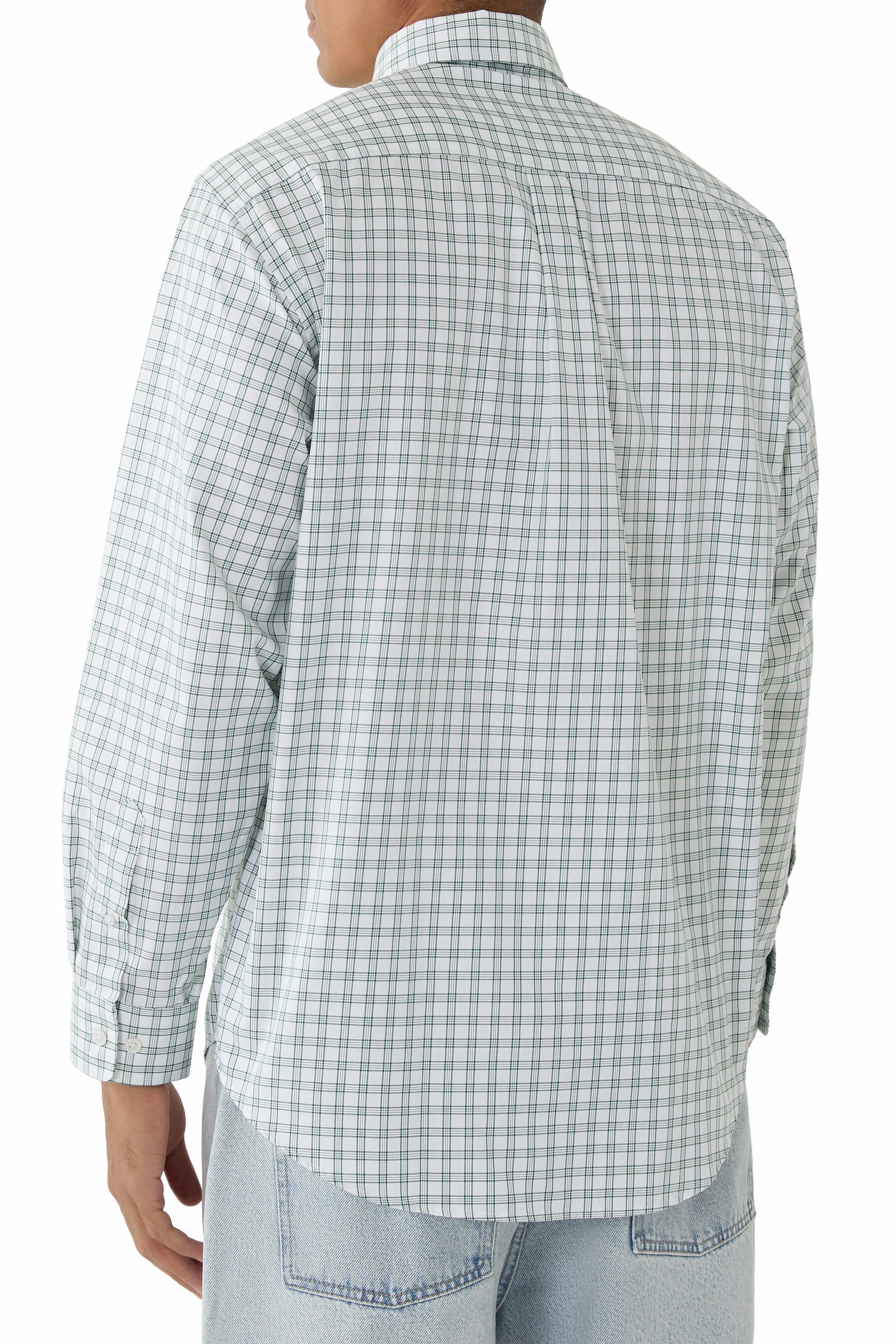 قميص بنقشة مربعات وتطريز شعار الماركة وزهرة