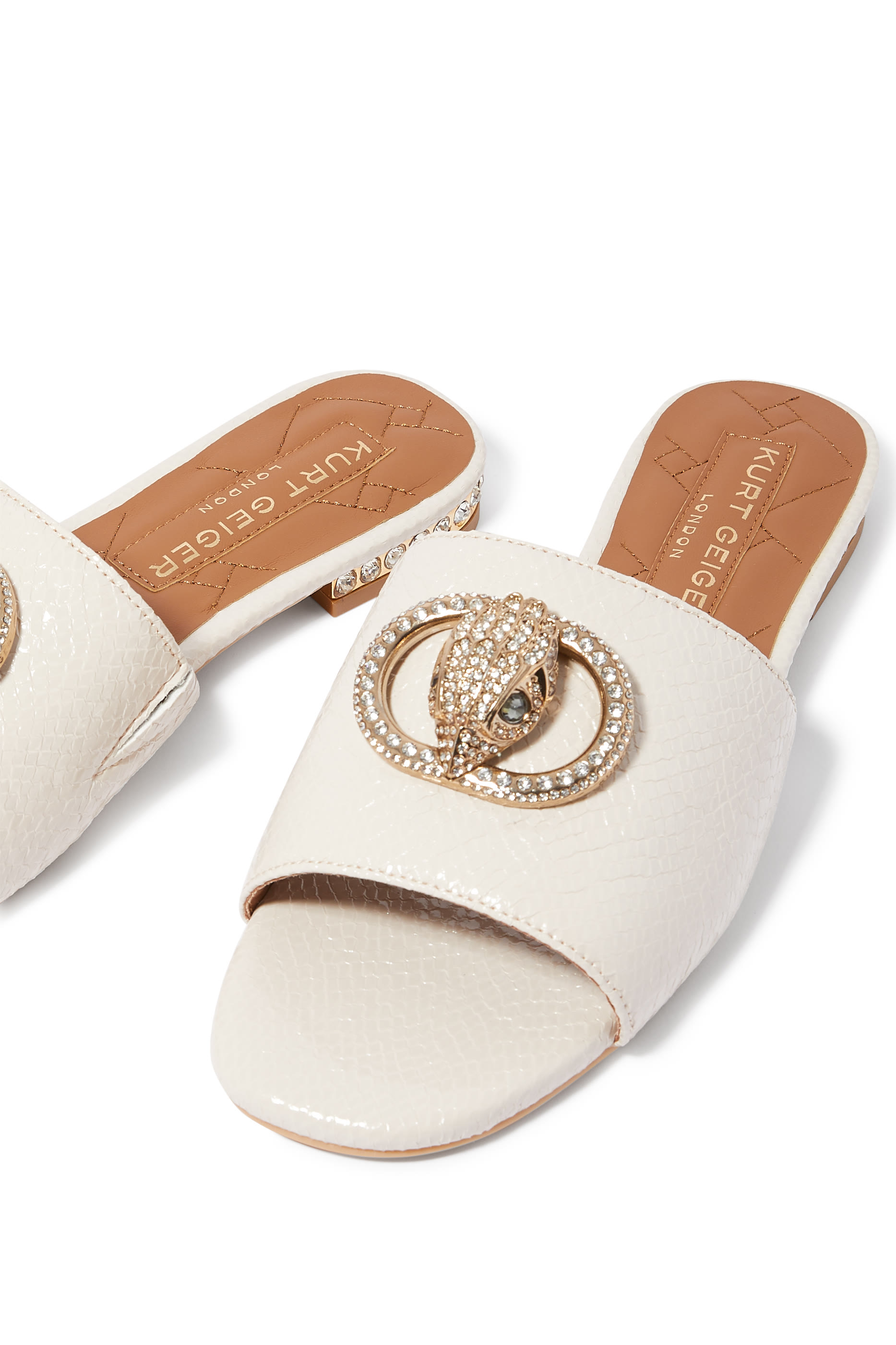 صندل تشيلسي بكعب مسطح