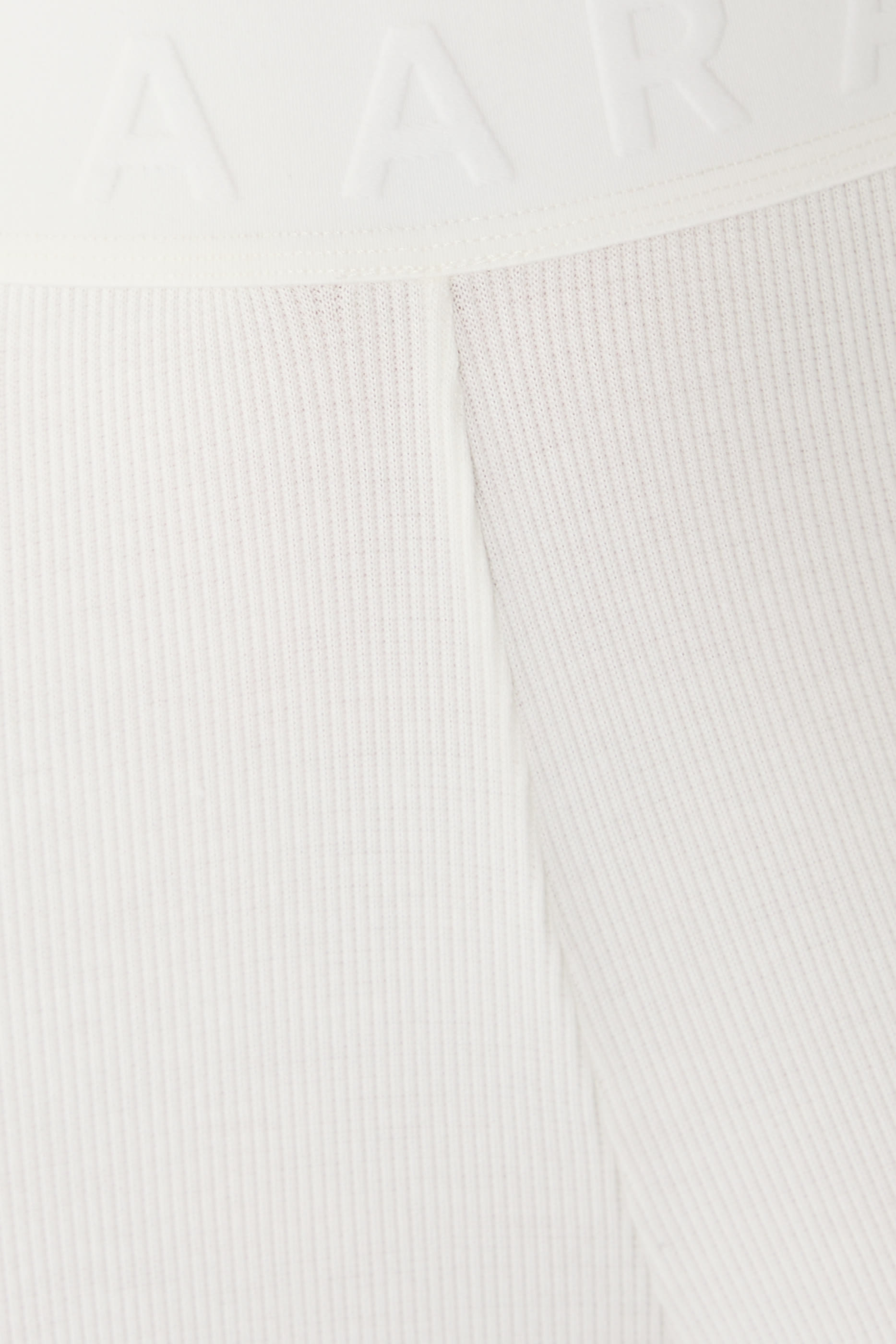 بنطال سهل الارتداء بقصة ساق واسعة