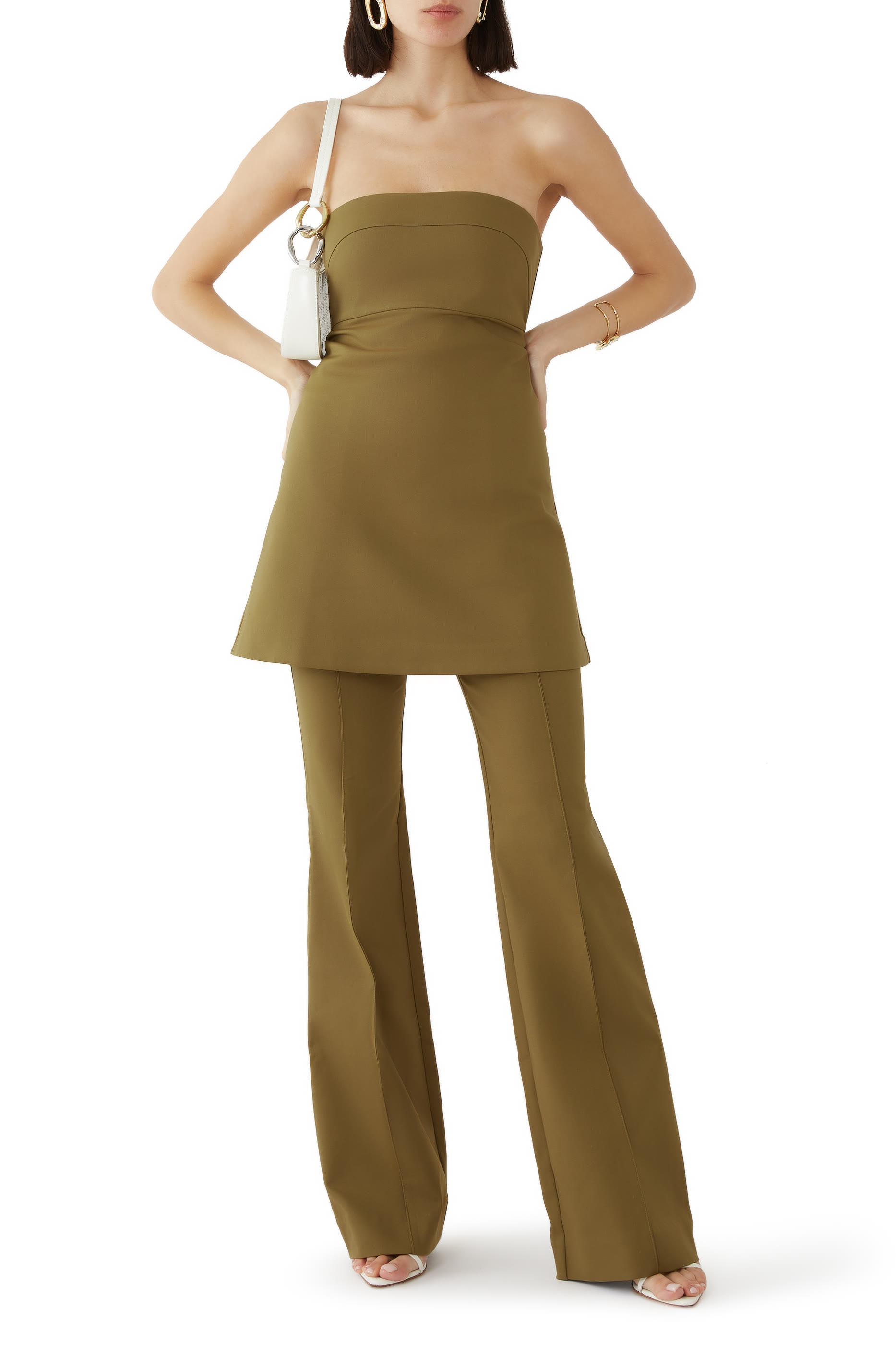 بنطال لاني بحواف واسعة