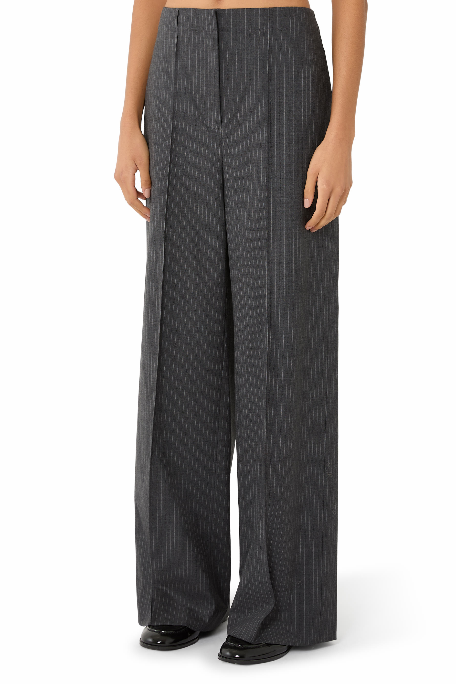 بنطال ايرينا مخطط بقصة ضيقة