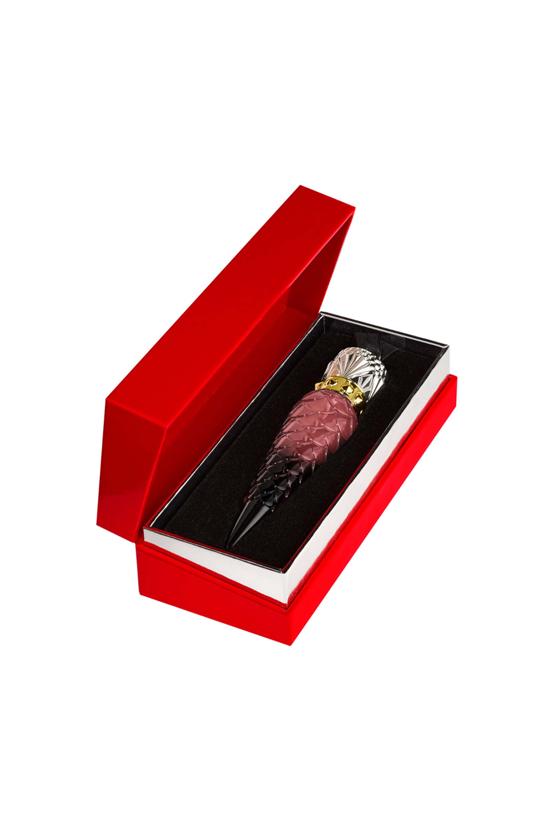 أحمر شفاه يتركيبة سائلة غير لامعة