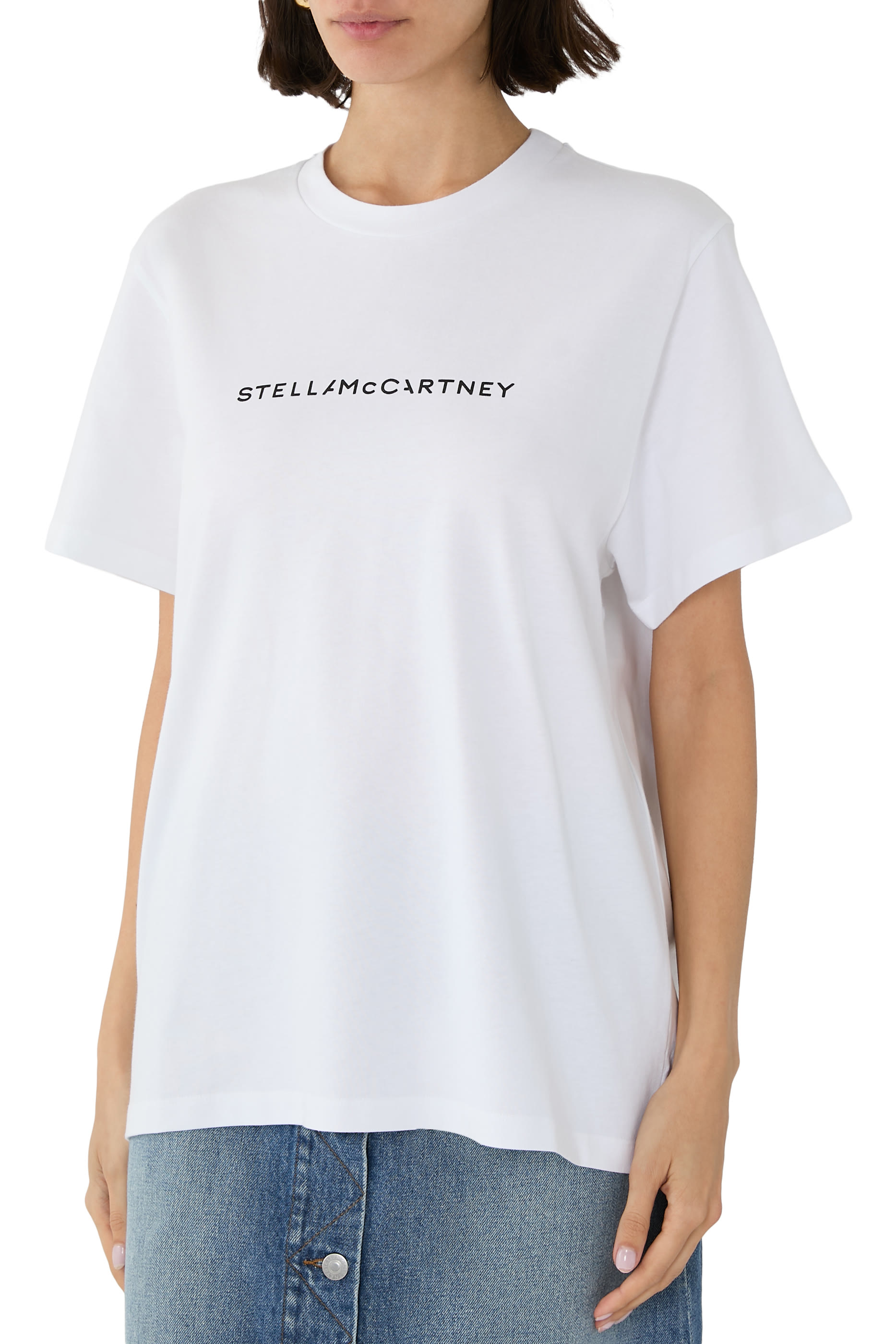 تيشيرت بشعار الماركة