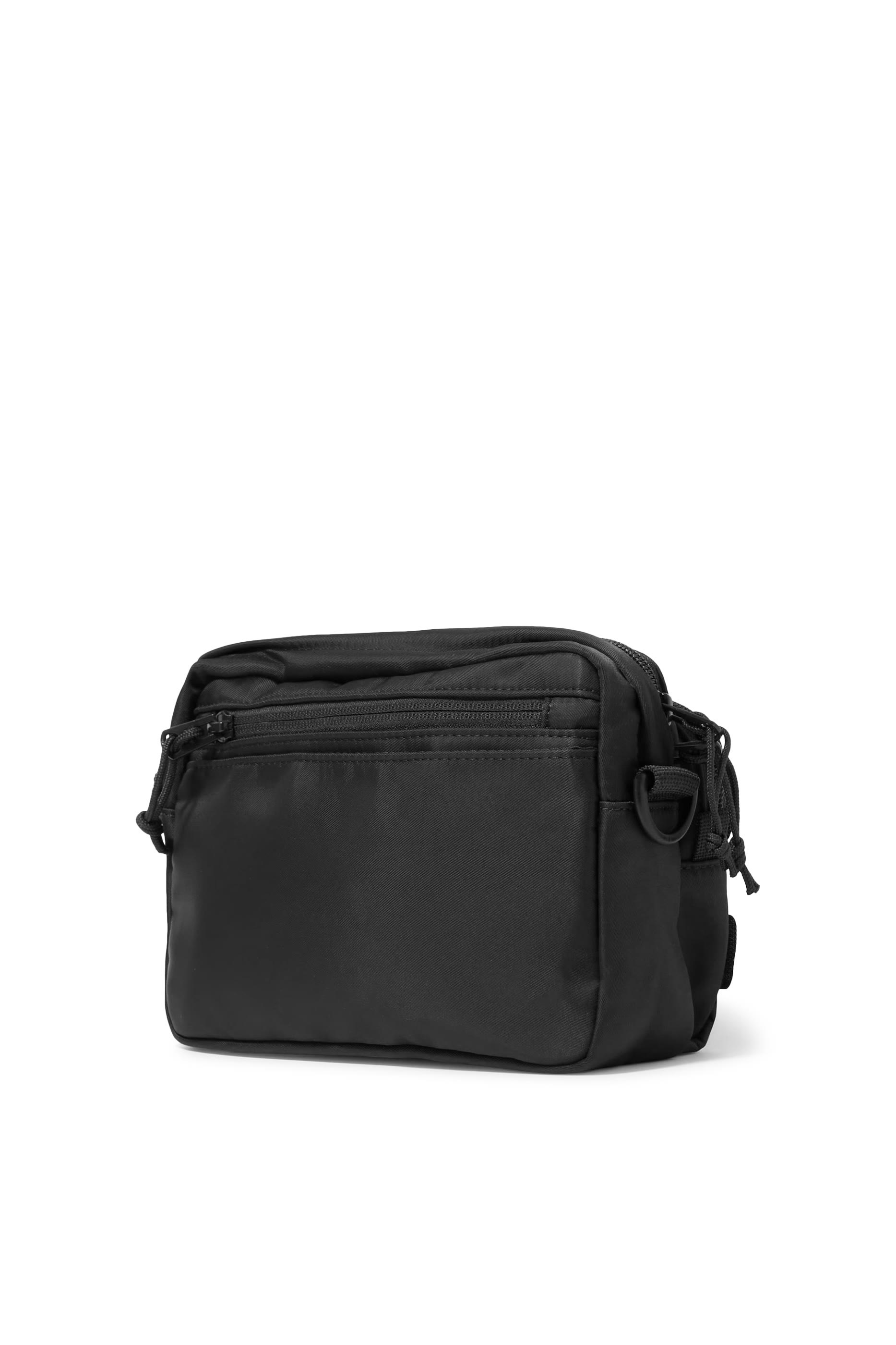 حقيبة صغيرة بتصميم عسكري