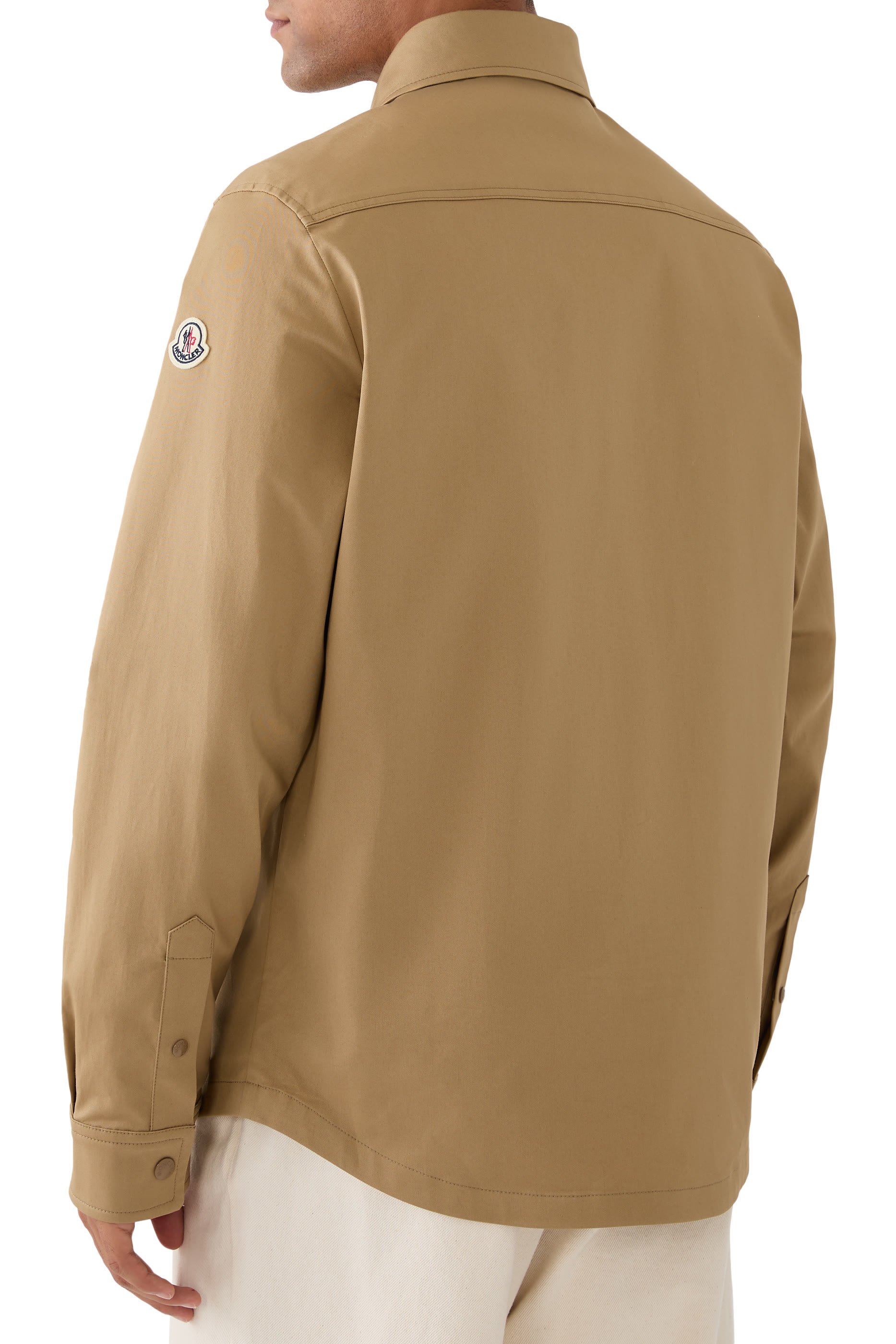 جاكيت بنمط تيشيرت قطن غابردين