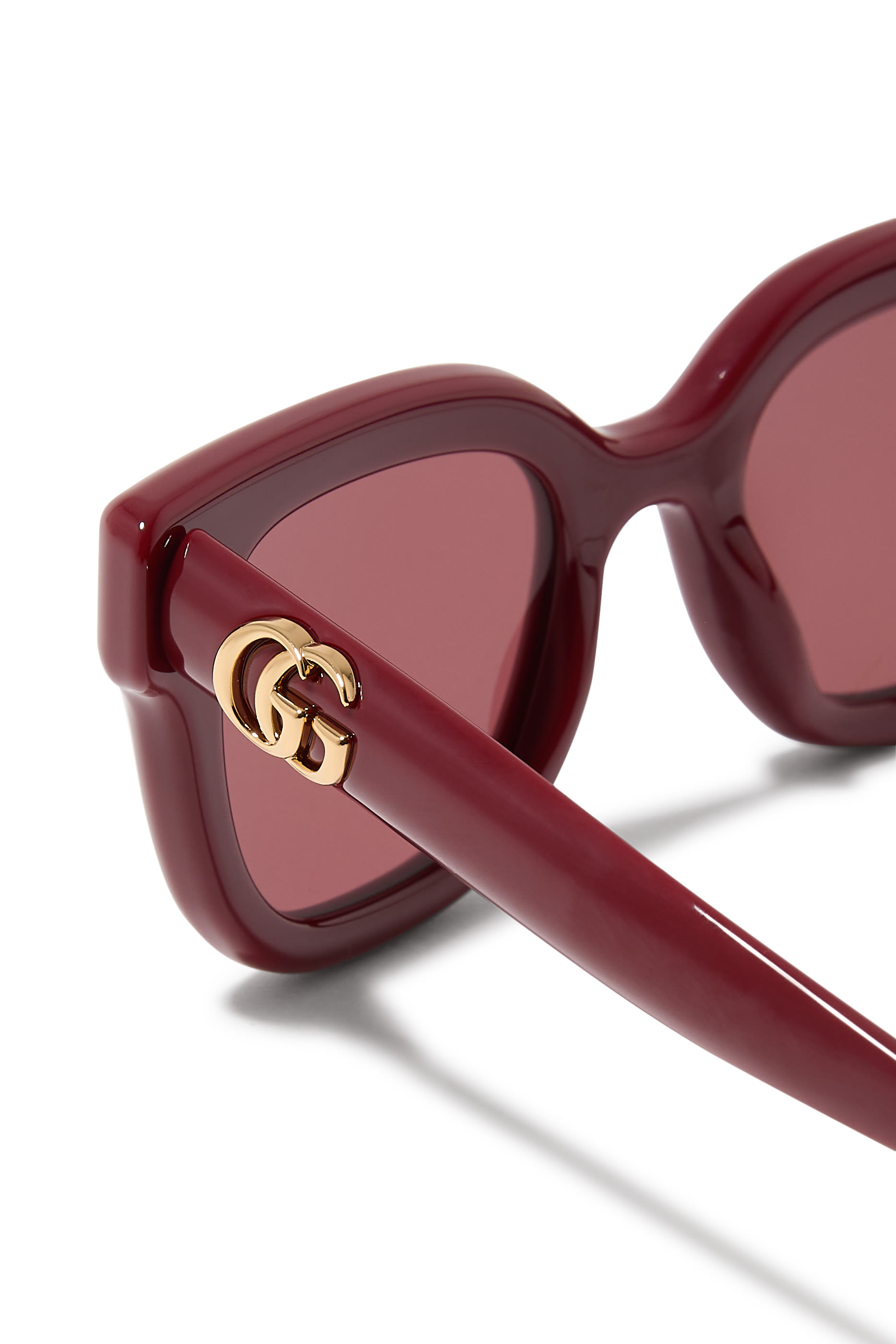 نظارة شمسية بإطار مستدير