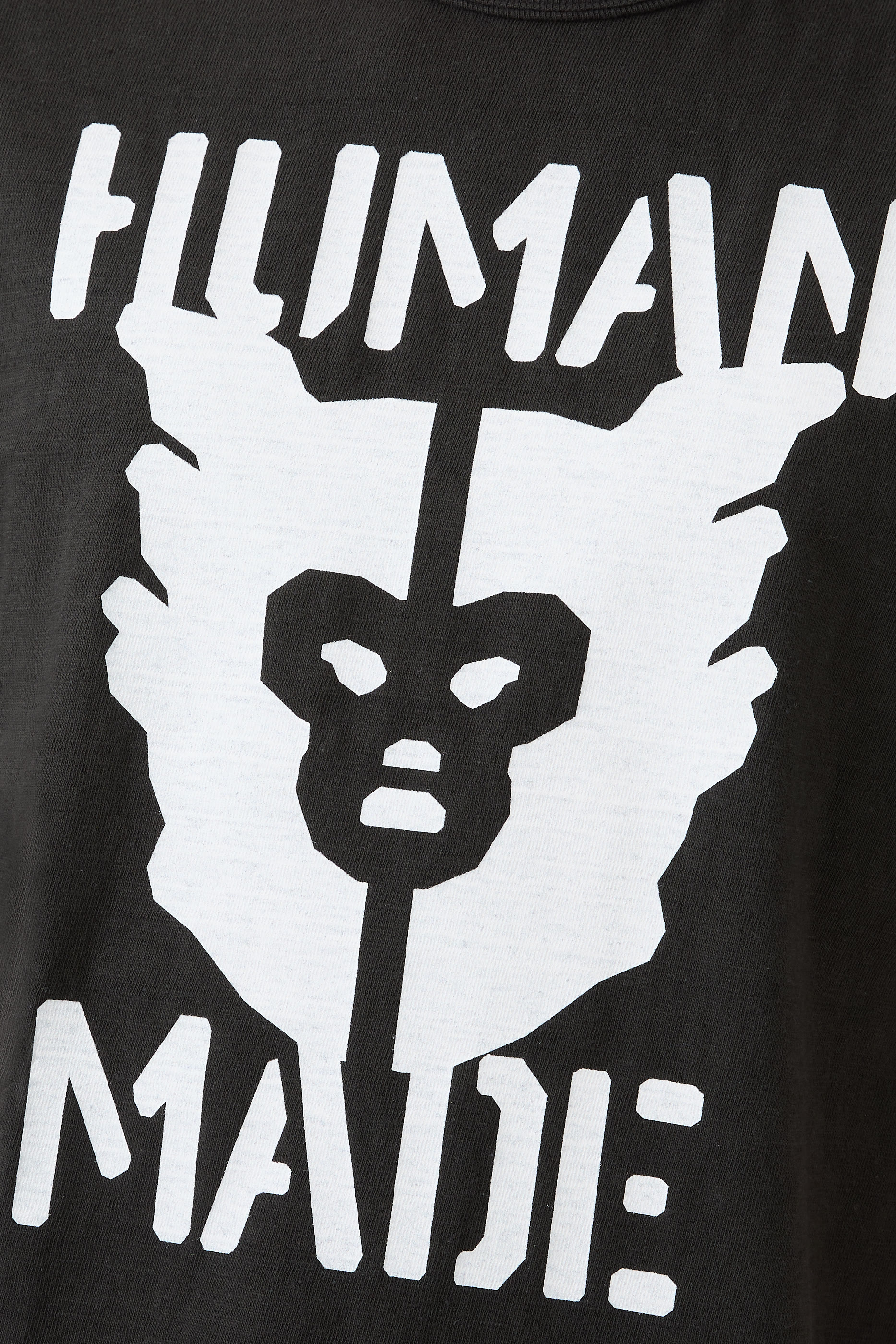 تيشيرت بطبعة غرافيكية قطن