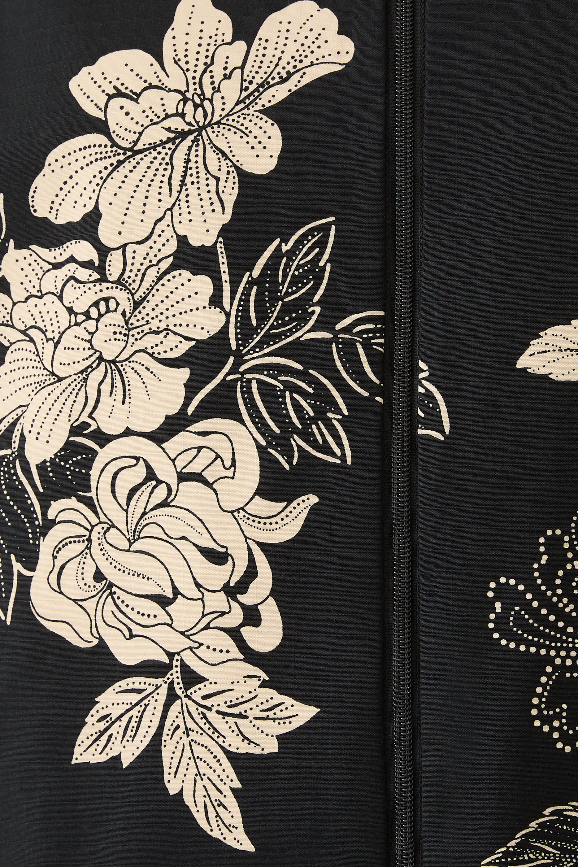 جاكيت بومبر فانديا بتصميم وجهين