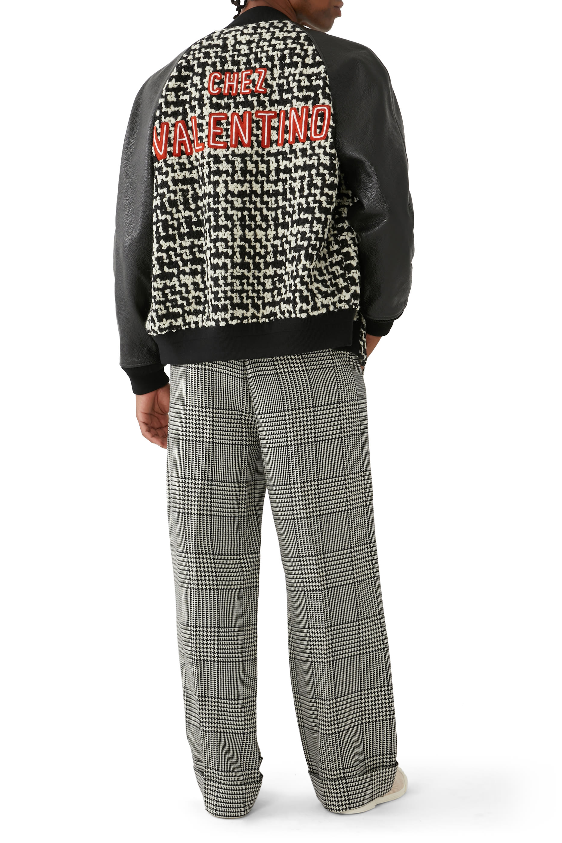 جاكيت بومبر برقعة بشعار شيز فالنتينو صوف تويد