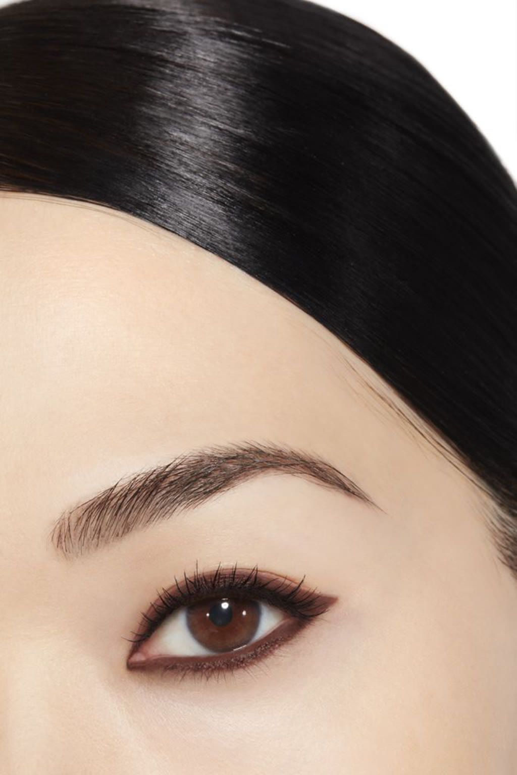 قلم ذو ثبات طويل لتحديد محيط العينين ورسمه STYLO YEUX WATERPROOF