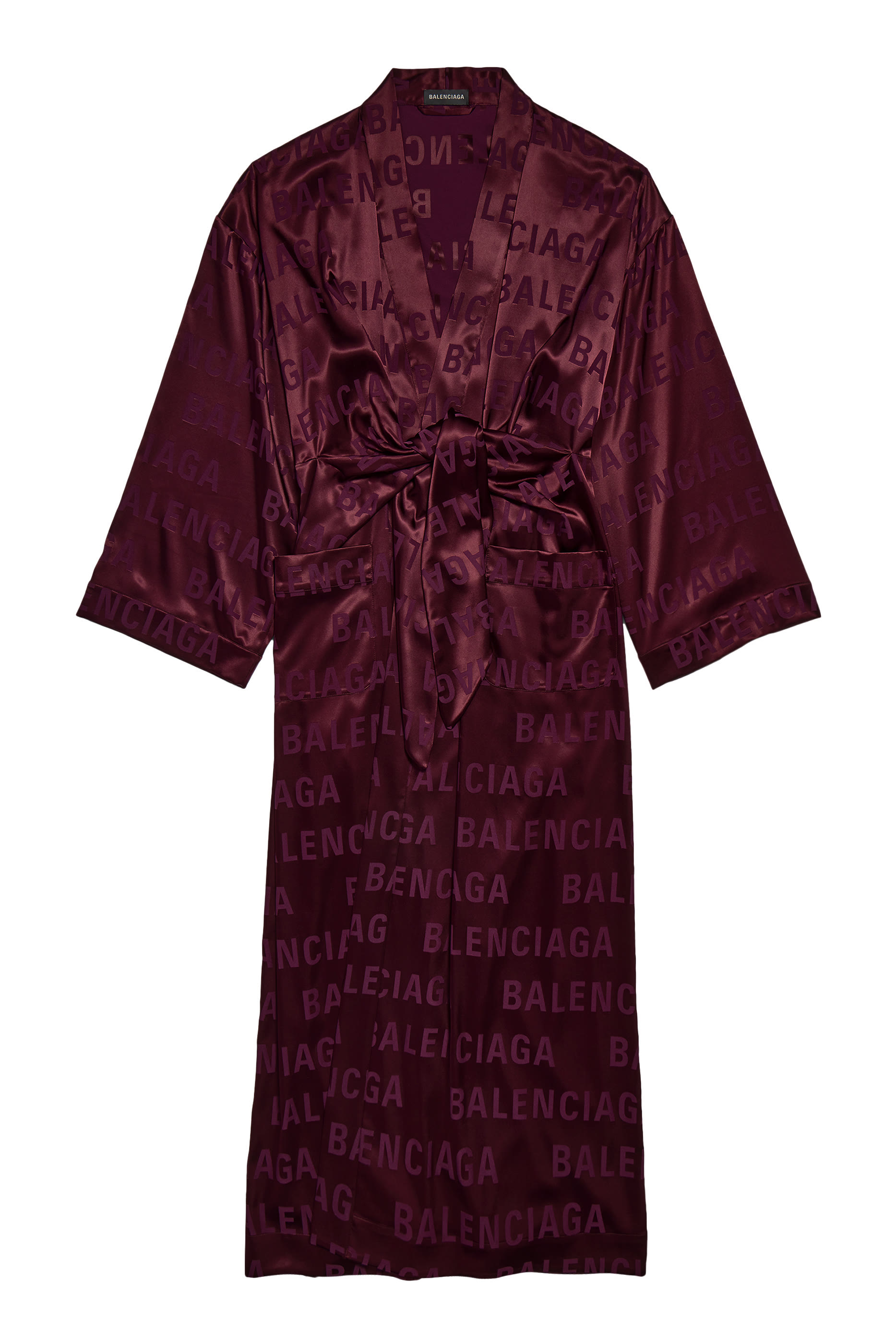 فستان بتصميم روب