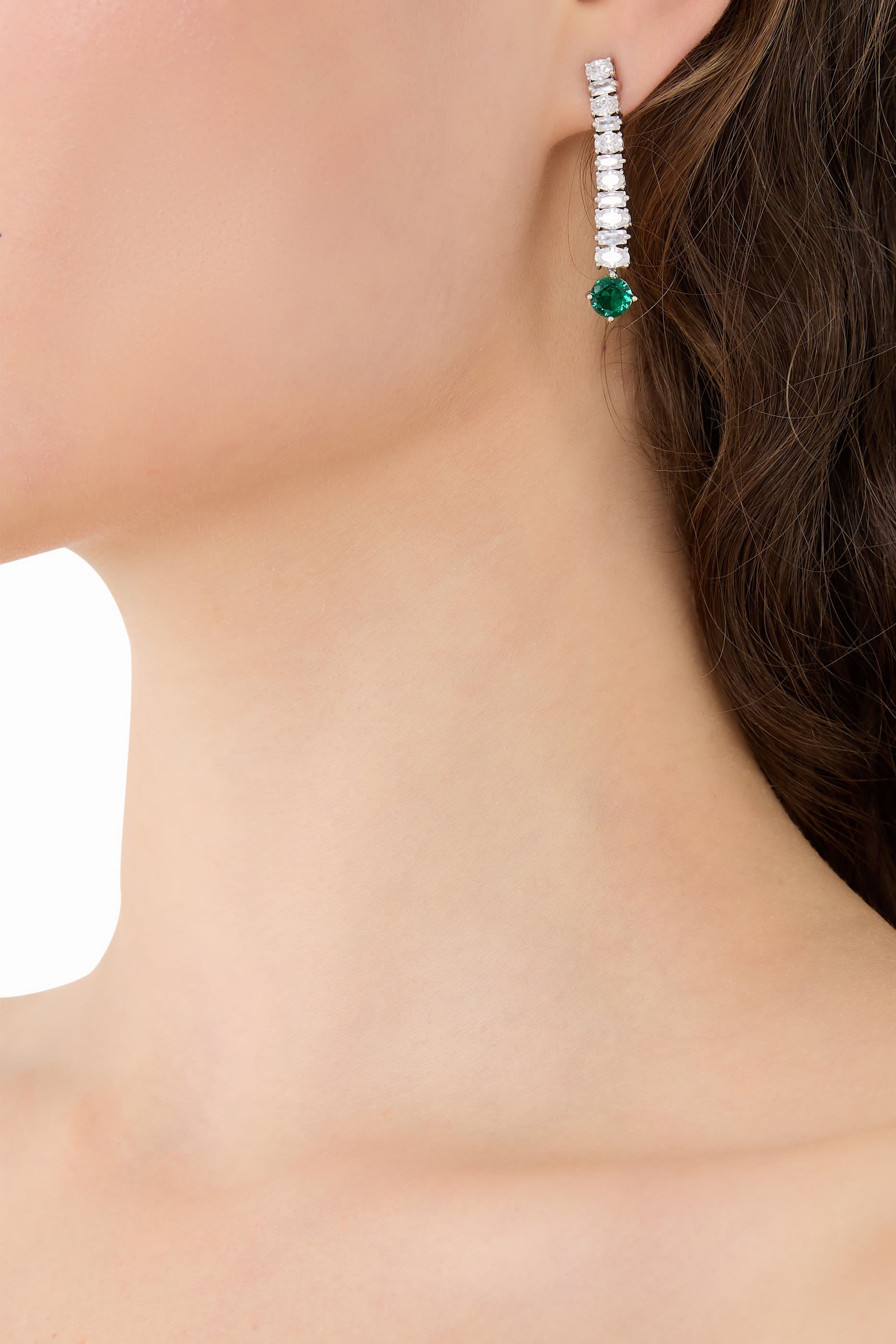 أقراط متدلية مرصعة بأحجار زركونيا مكعبة، نحاس مطلي بالروديوم