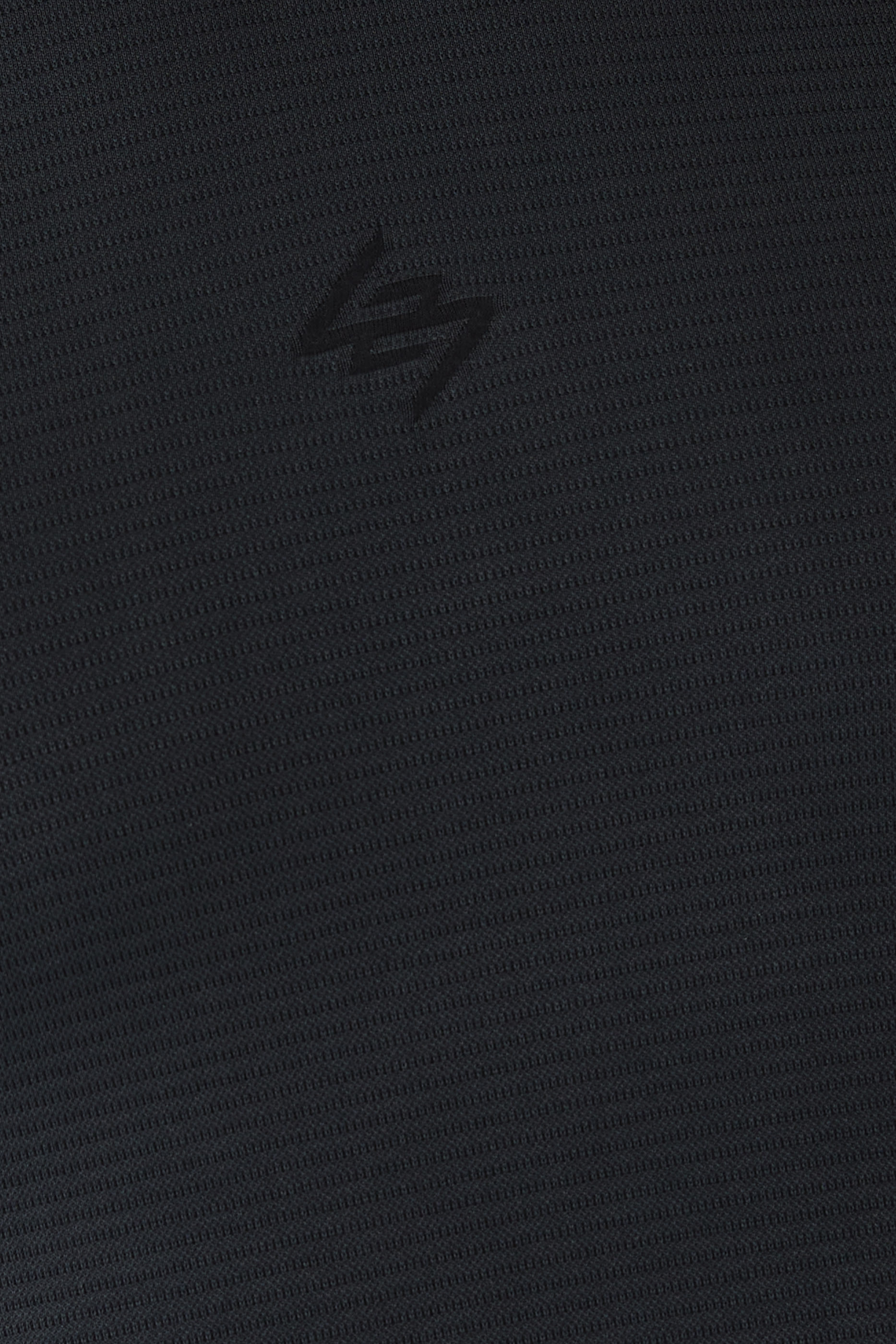 تيشيرت 247 أبريزينج بأكمام طويلة بلا حياكة