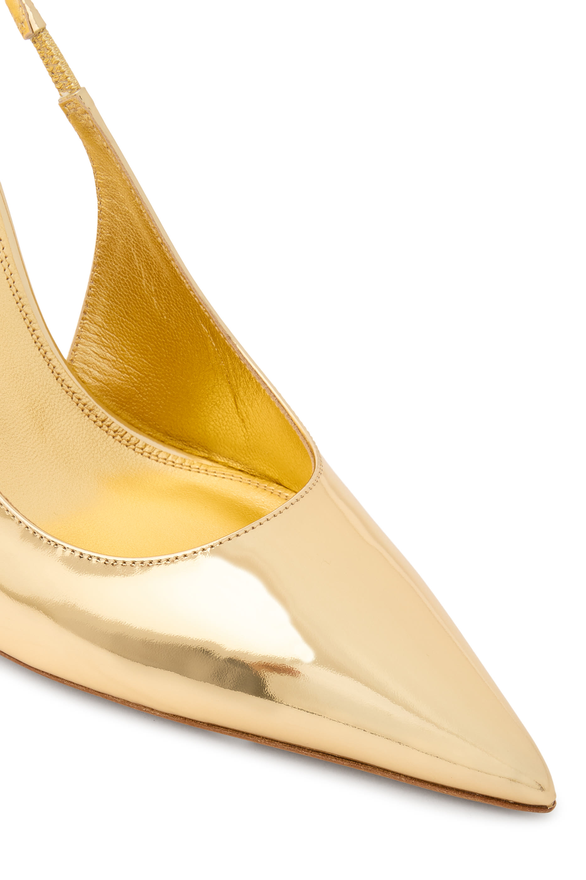 حذاء ليديا كلاسيكي بسير خلفي 105