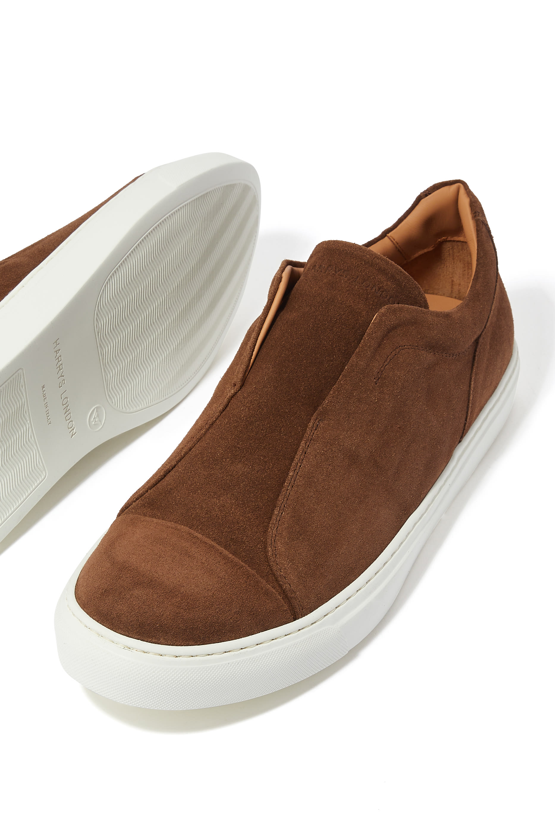 سنيكرز آرون شمواه