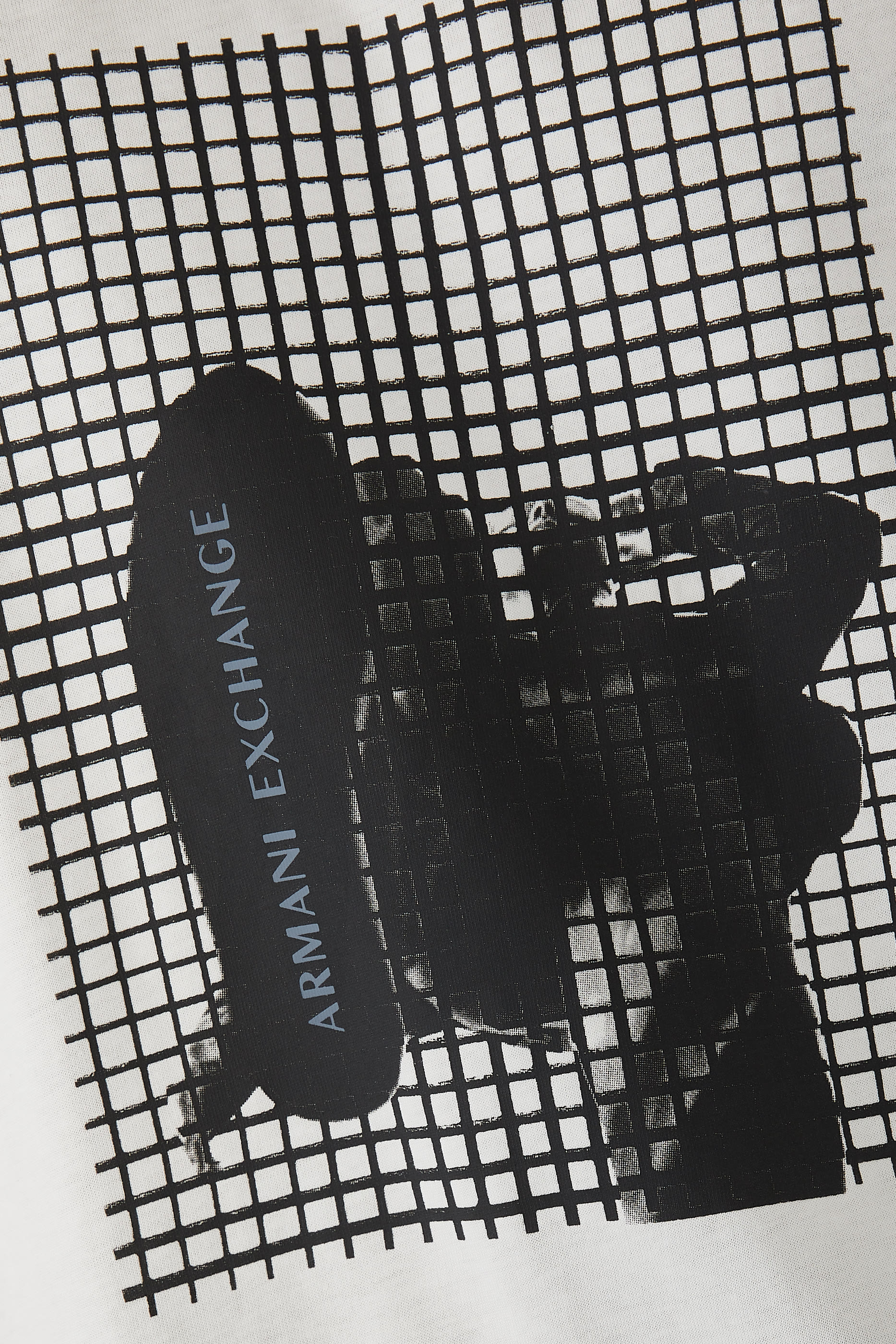 تيشيرت بشعار الماركة جيرسيه