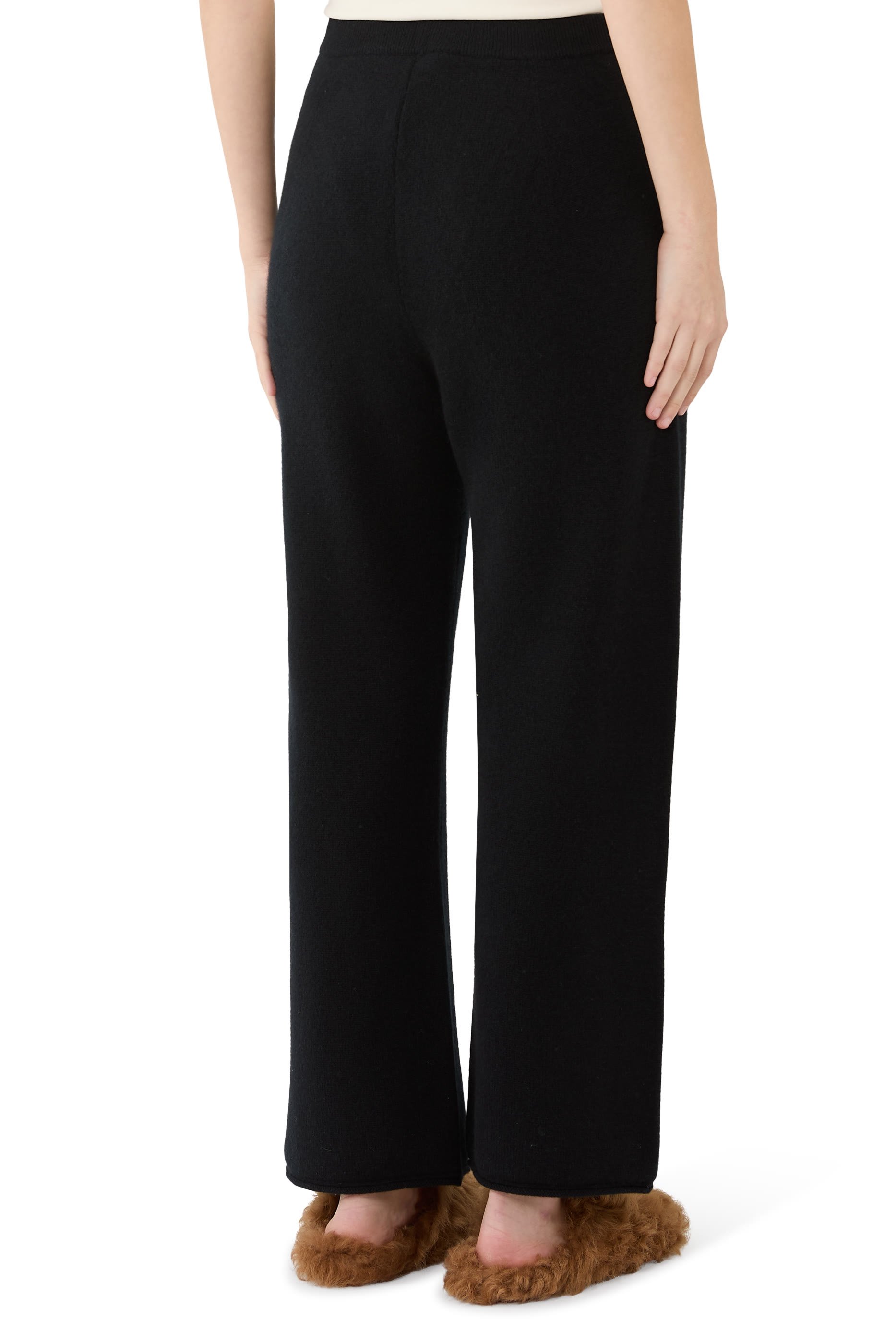 بنطال كشمير منسوج من صوف صغار الماعز