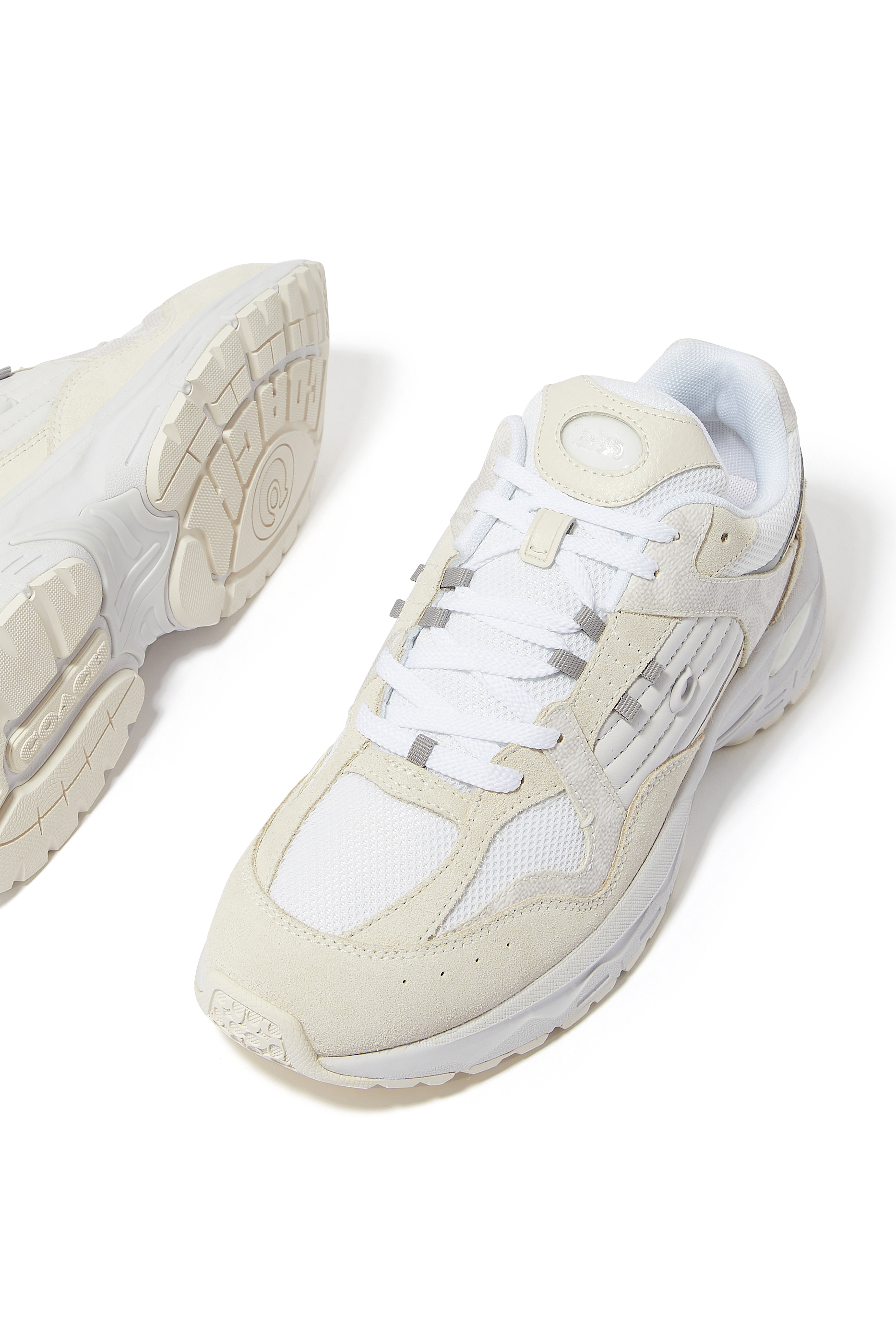 سنيكرز سي 301 قنب بشعار الماركة