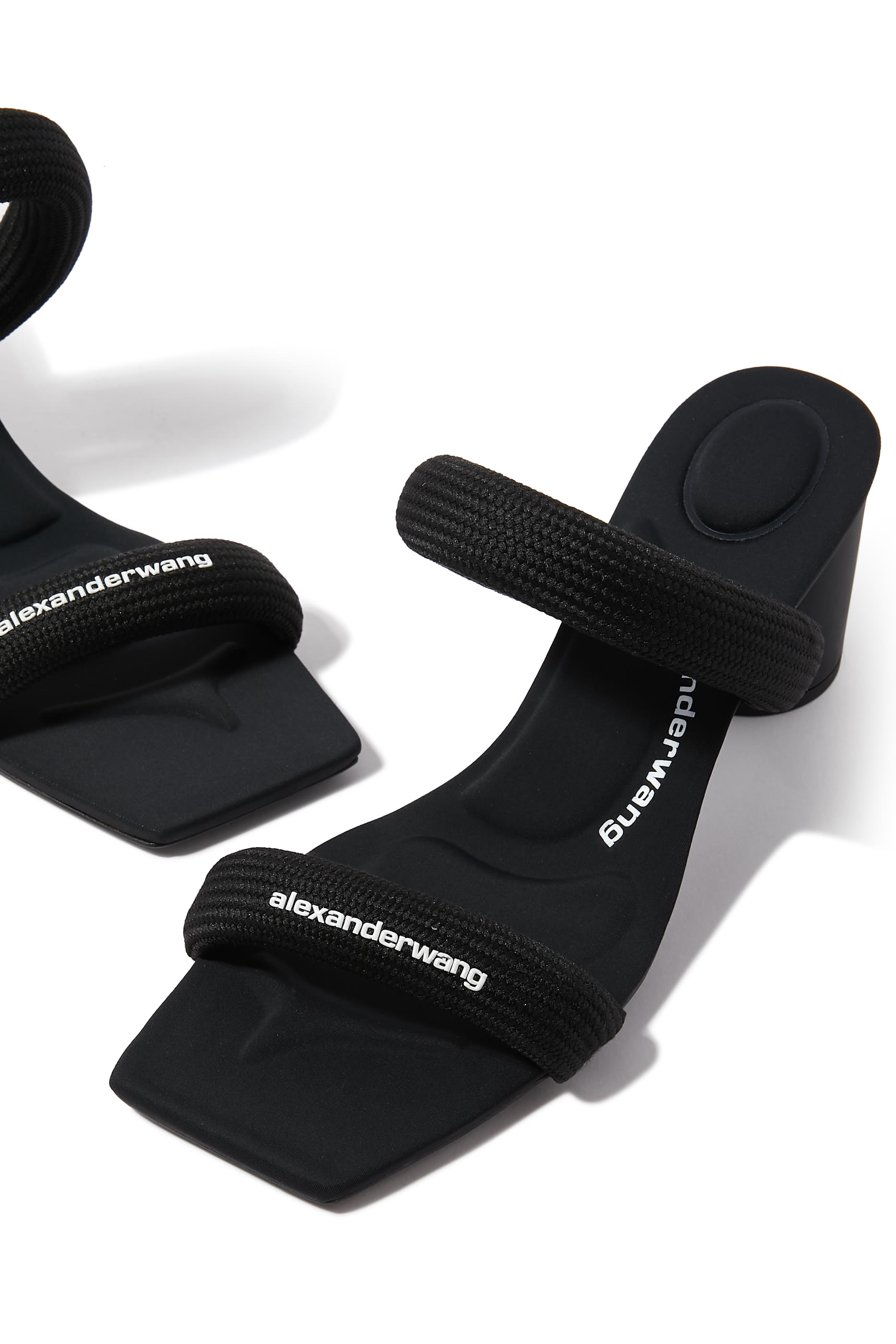 حذاء جاكس مفتوح من الخلف 75