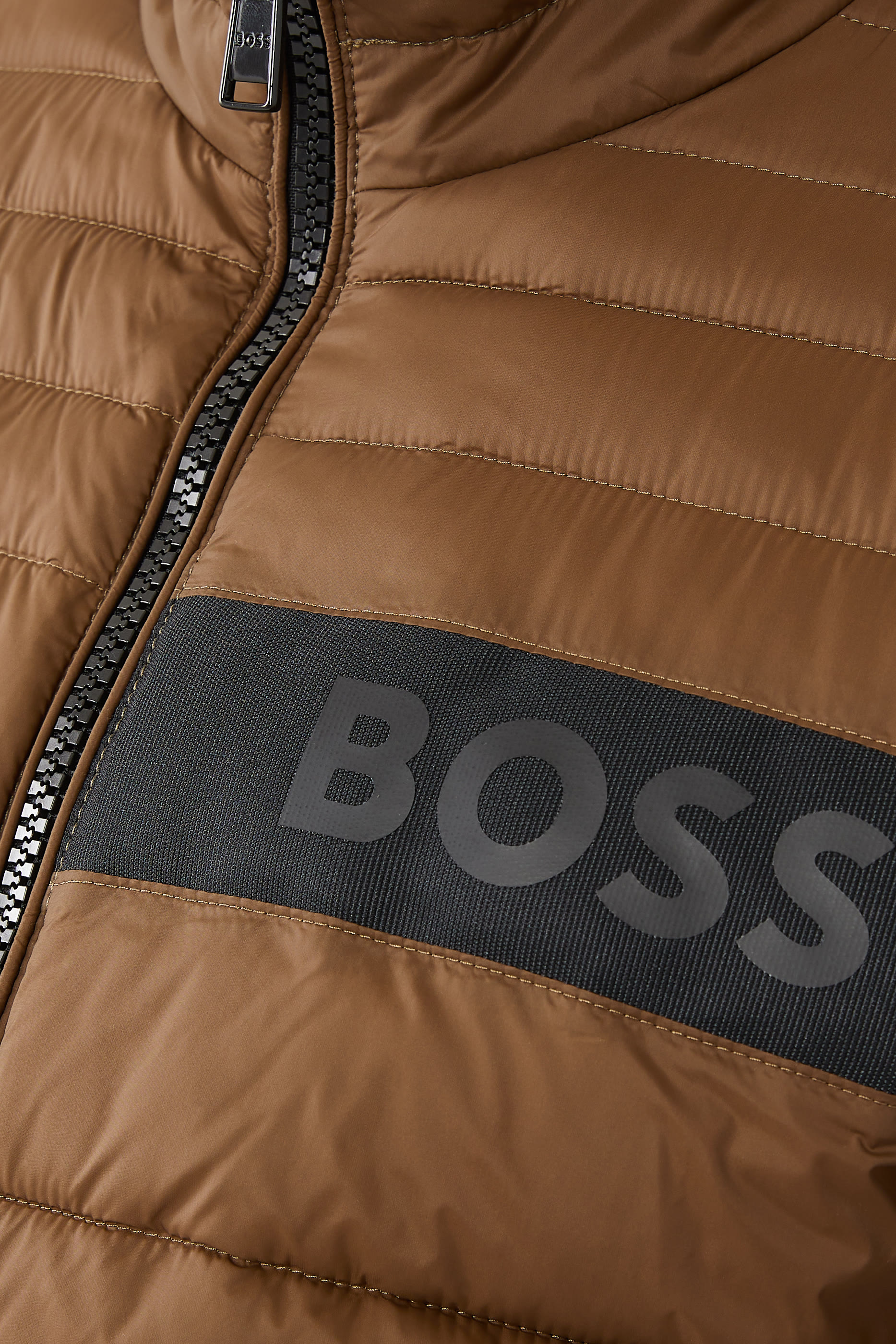 جاكيت دارولوس معاد تدويره