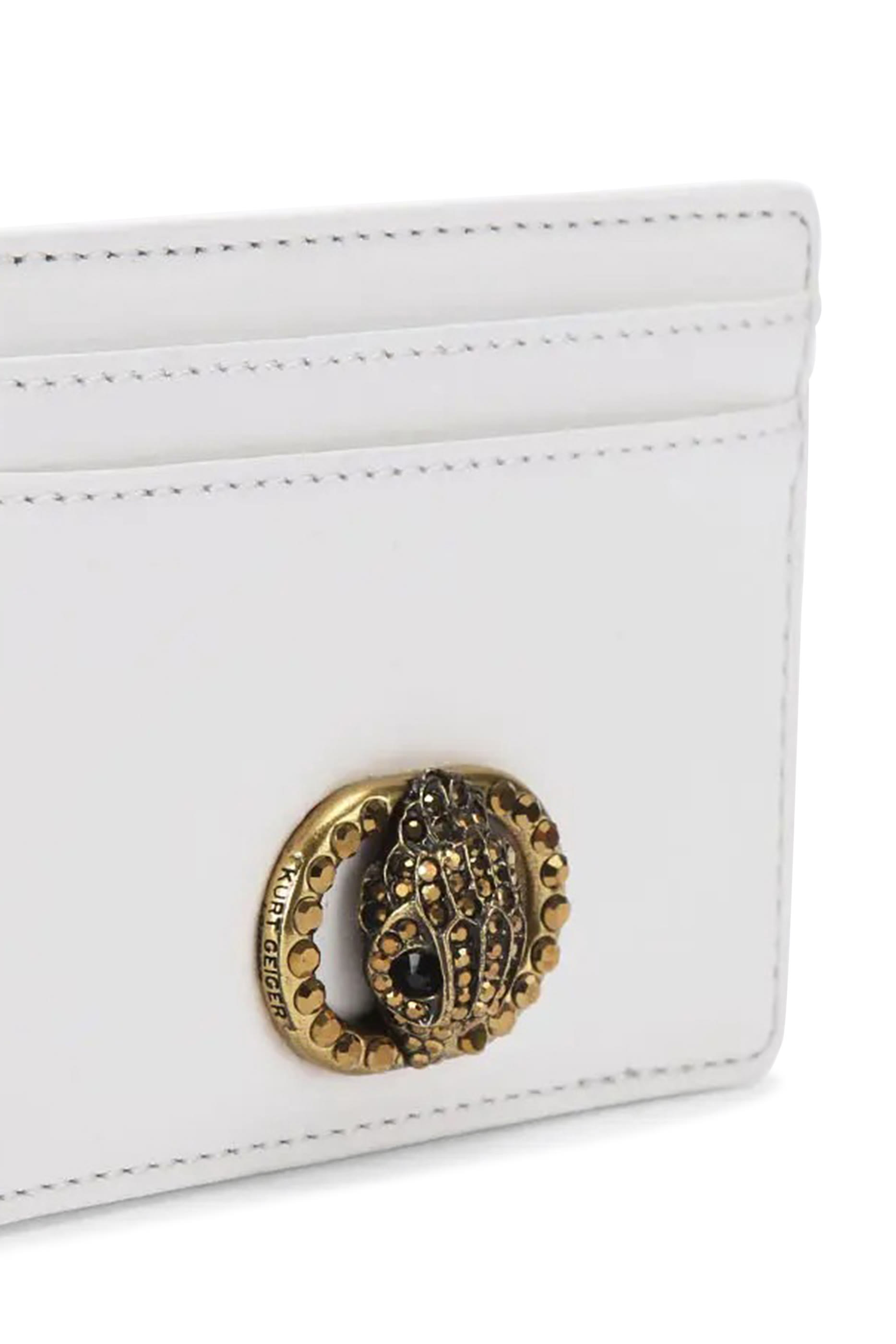 حافظة بطاقات تشيلسيا