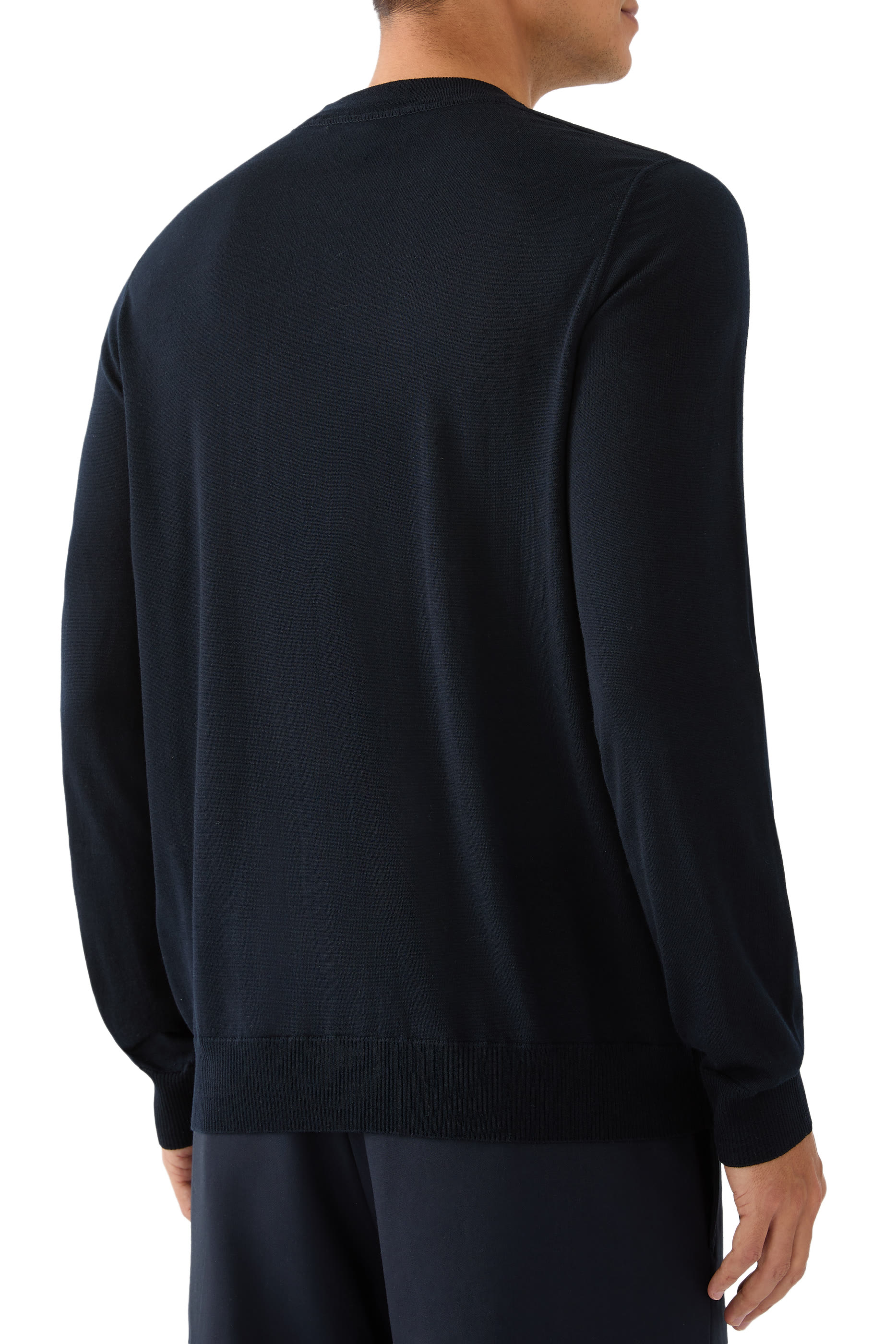 سويت شيرت بشعار الماركة