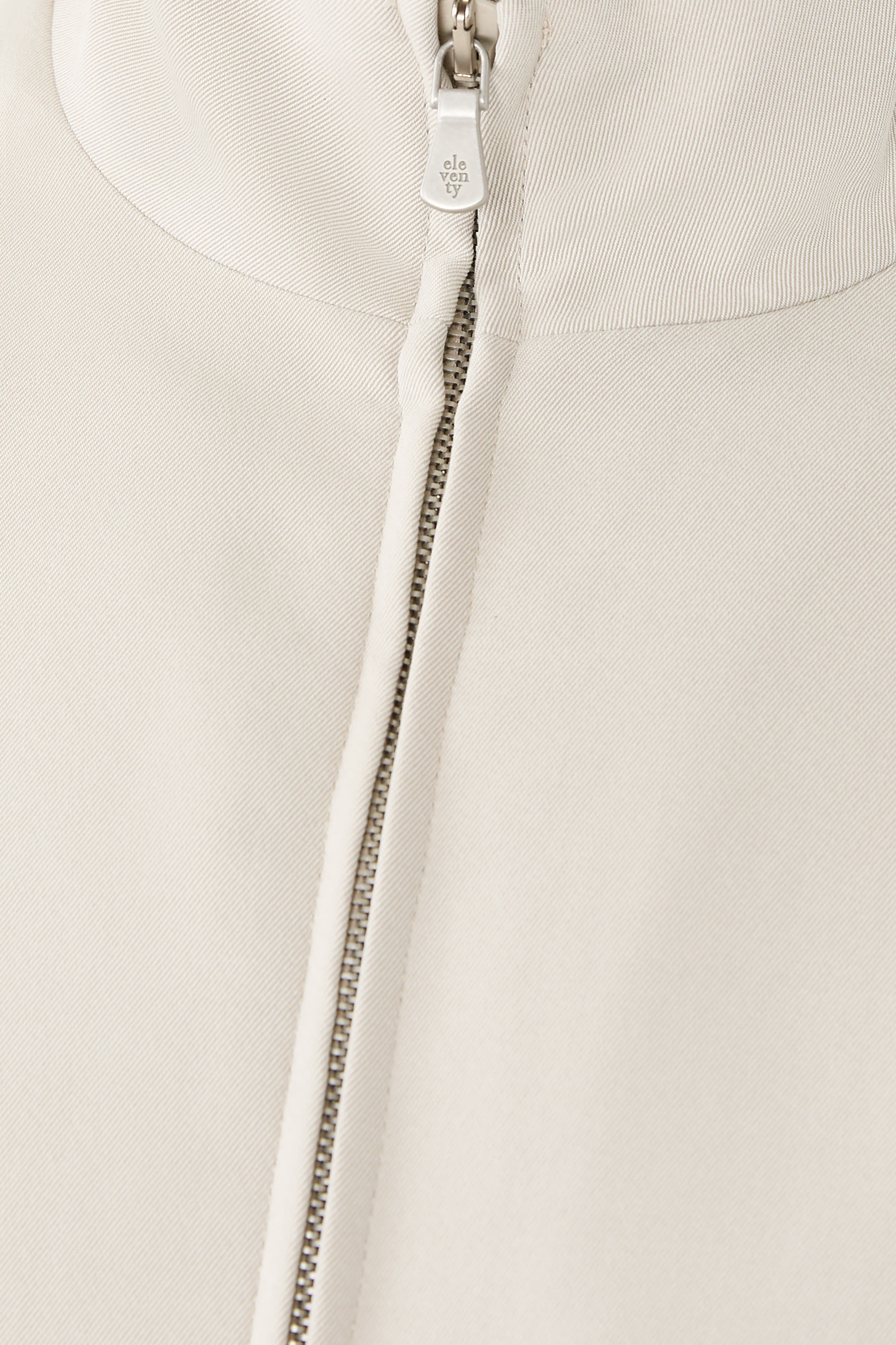 جاكيت بسحاب كامل